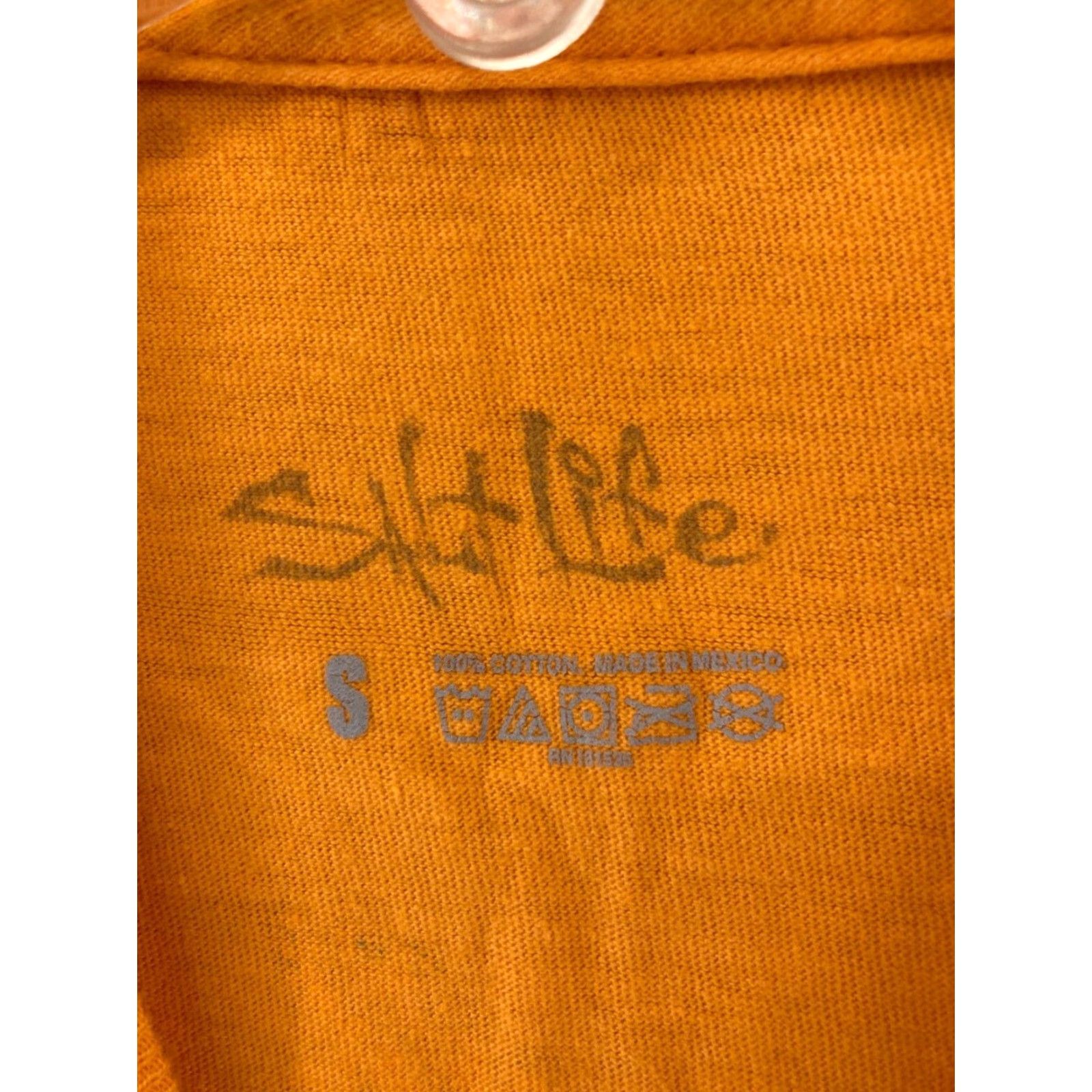 Vintage Salt Life Men's T-Shirt Small Orange Sailfish Graphic Pocket Outdoor Cotton Jersey 2020s Men Size US S / EU 44-46 / 1 - 5 Thumbnail