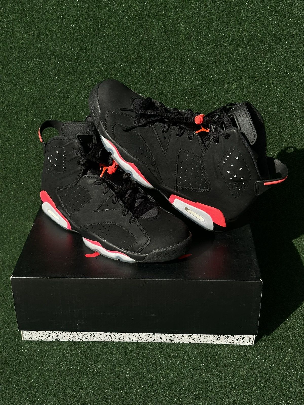 Jordan Brand Jordan 6 “Infrared” 2014 Size 10.5 Size US 10.5 / EU 43-44 - 1 Thumbnail