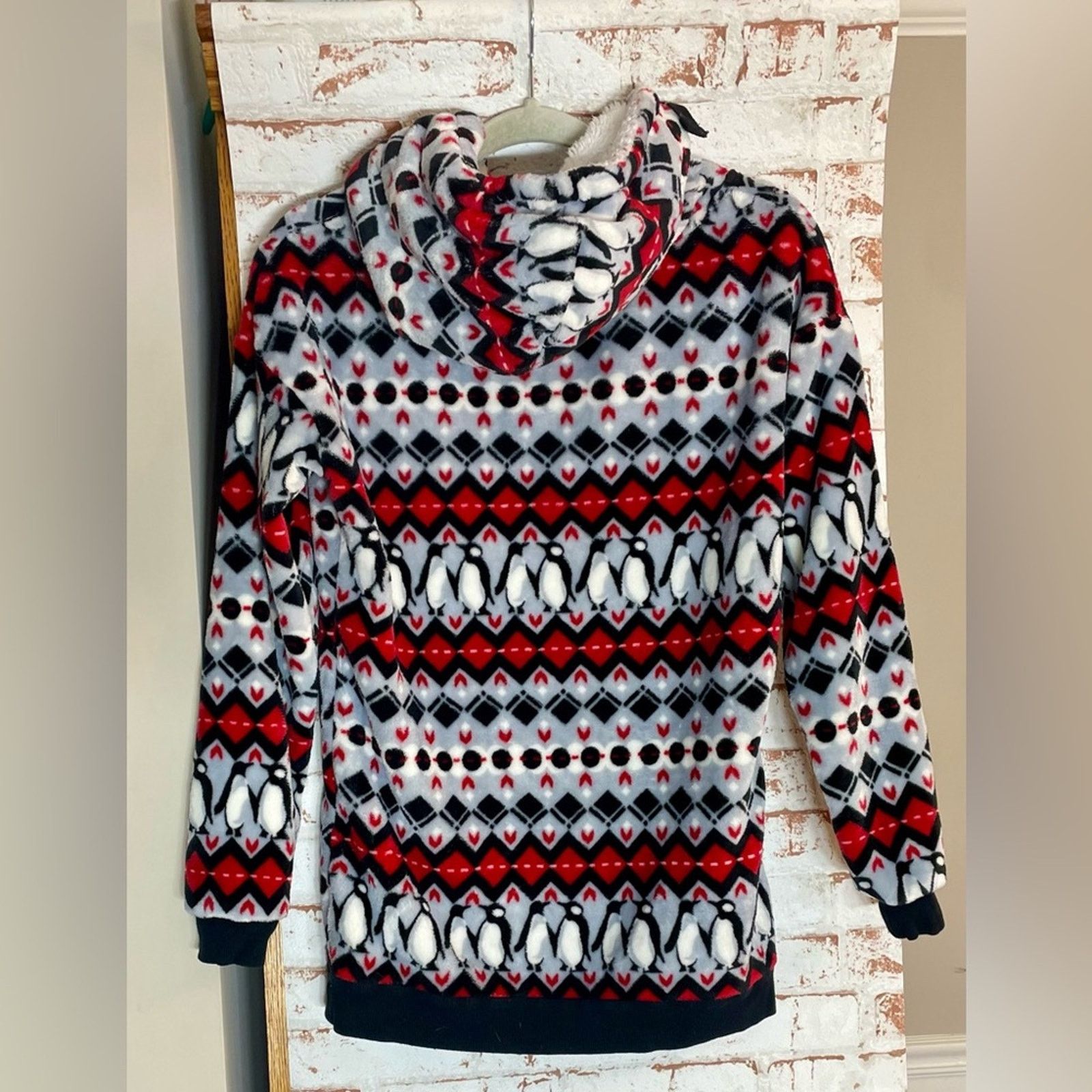 Vera Bradley Vera Bradley Fleece with Red and Black Accents Size M / US 6-8 / IT 42-44 - 2 Thumbnail