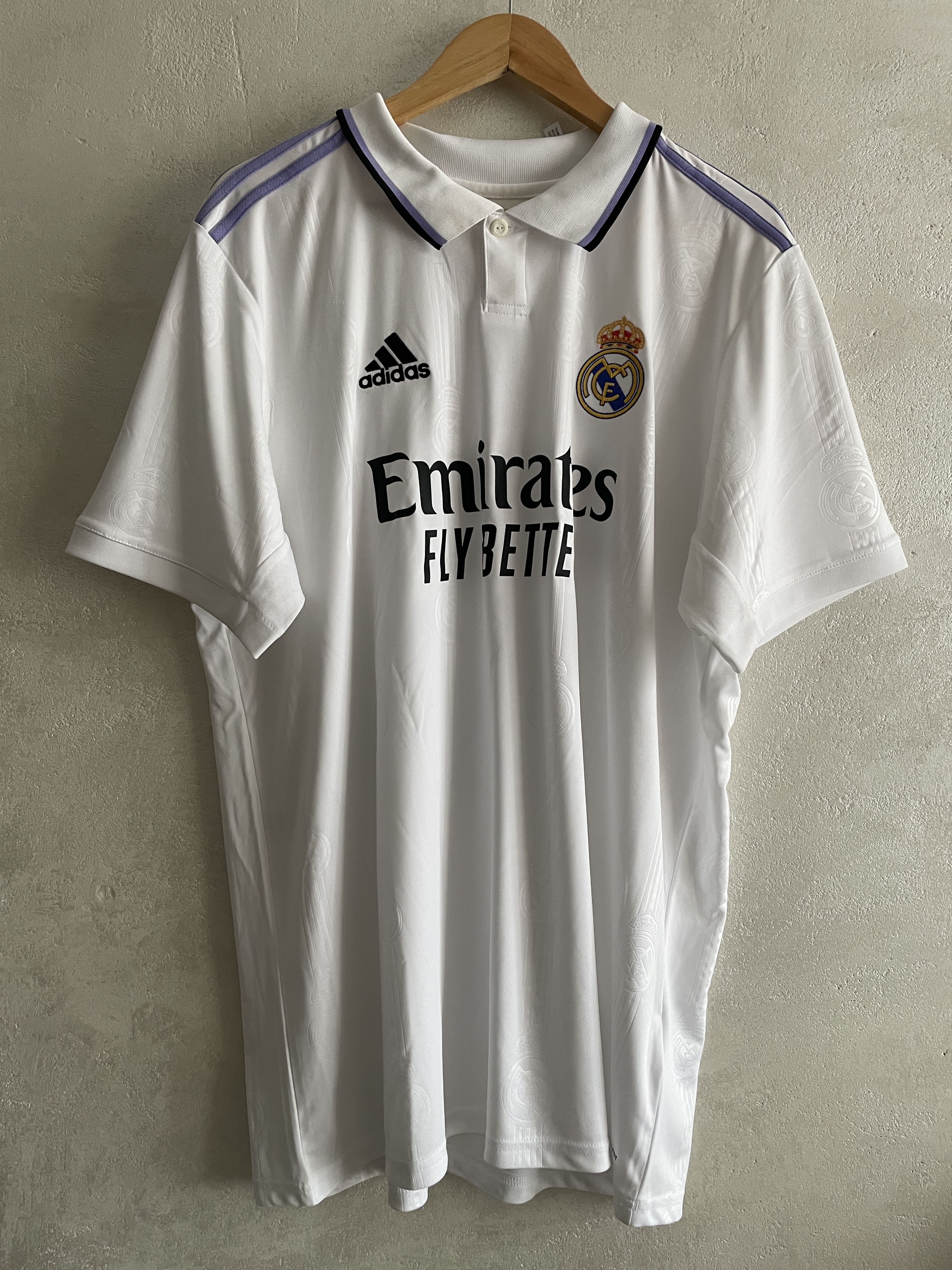 Adidas Real Madrid Home Shirt 2022 2023 Jersey #9 Benzema Size US XL / EU 56 / 4 - 2 Thumbnail