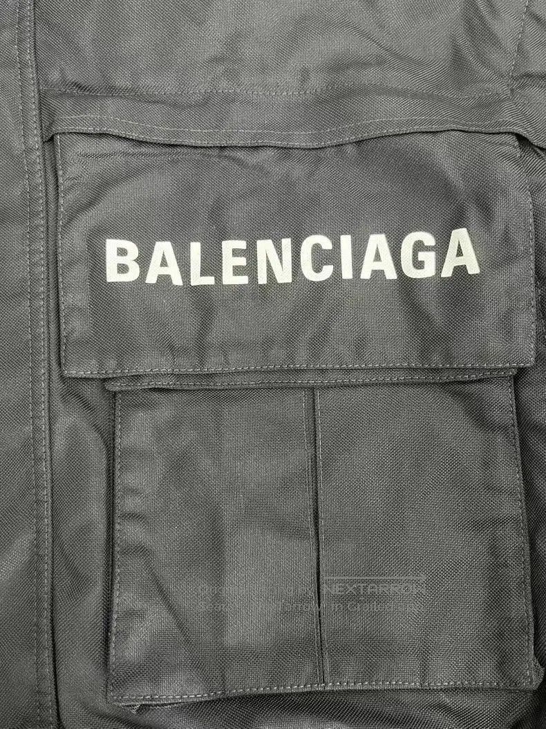 Balenciaga Balenciaga Logo Pocket Long Sleeve Jacket . Size US M / EU 48-50 / 2 - 3 Thumbnail