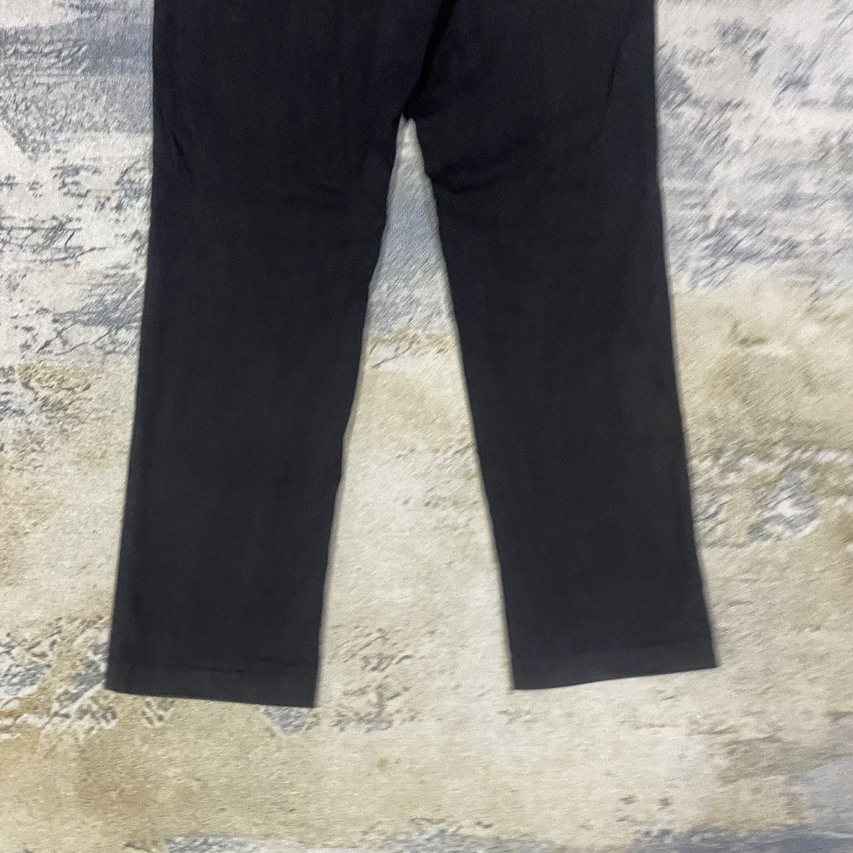Japanese Brand × Uniqlo Japan Uniqlo Black Chinos Pants Size US 31 - 8 Thumbnail