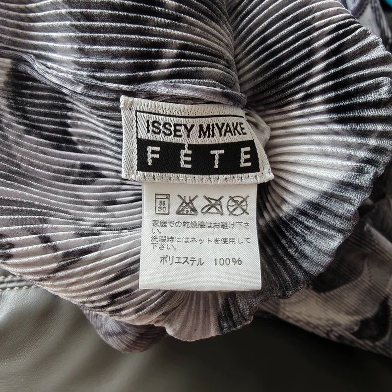 Issey Miyake Issey Miyake size:2 Ink-wash wave pleated dress Size XS / US 0-2 / IT 36-38 - 3 Thumbnail