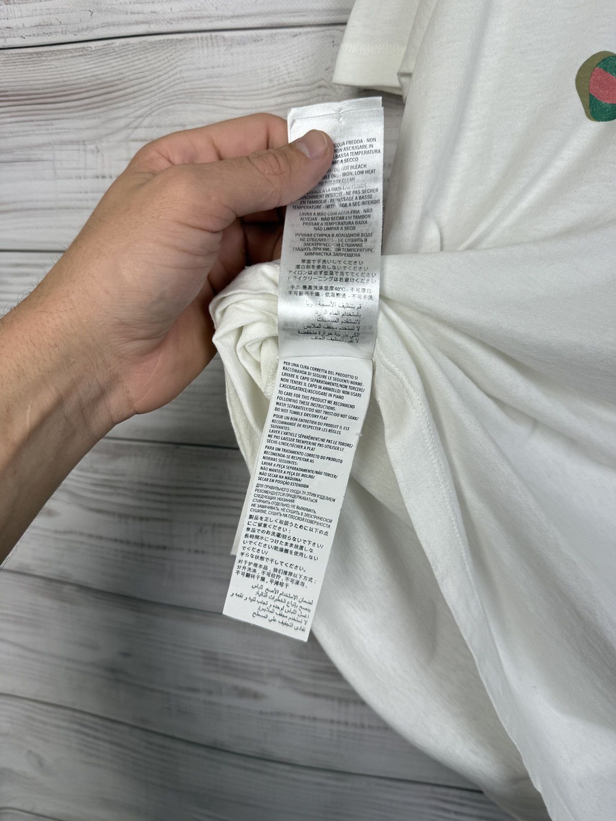 Gucci Gucci Tee Shirt With Big Logo Size US S / EU 44-46 / 1 - 7 Thumbnail