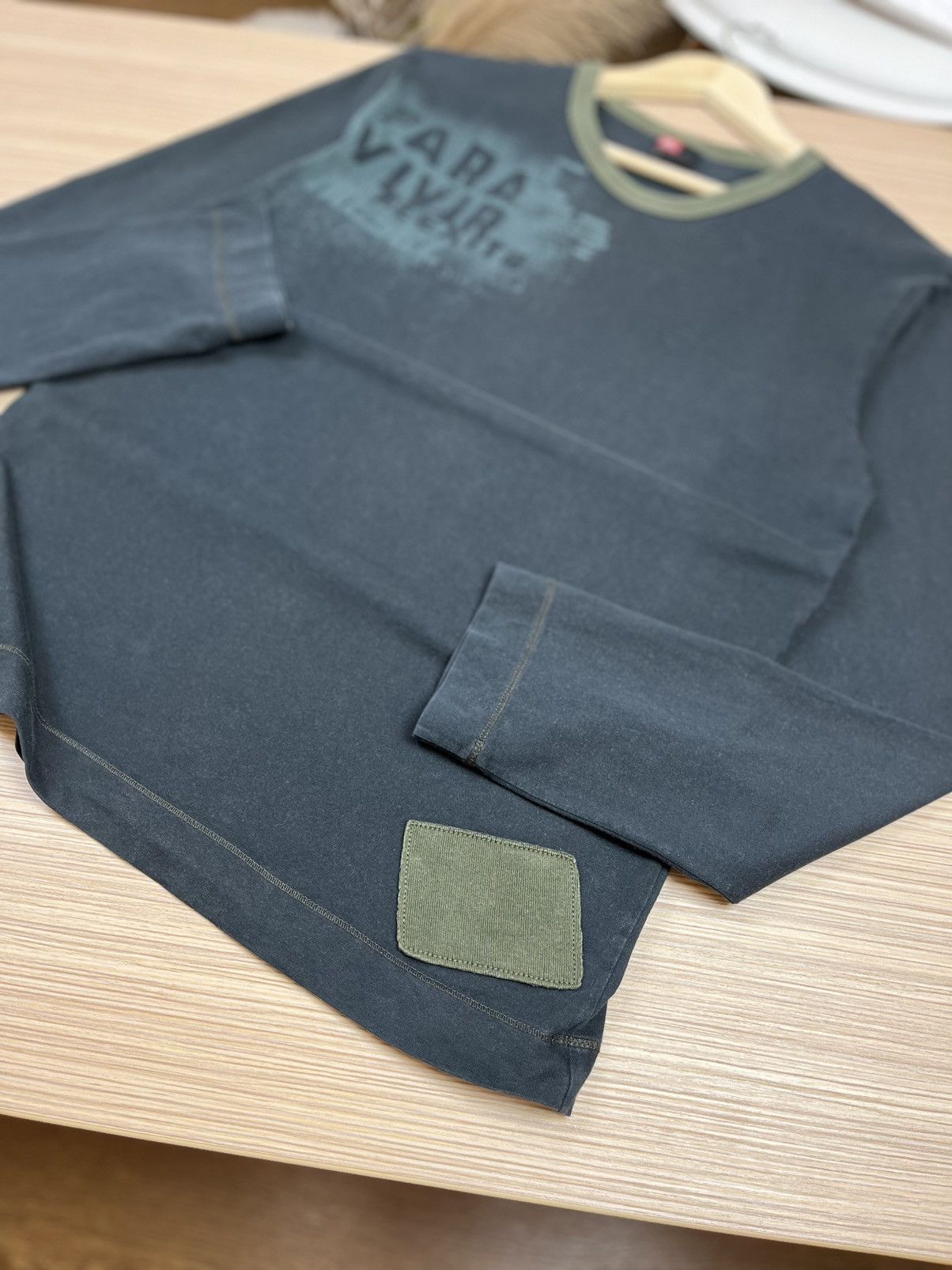 Diesel Vintage Diesel Long Sleeve Japanese Big Logo Faded Japanese Size US L / EU 52-54 / 3 - 5 Thumbnail