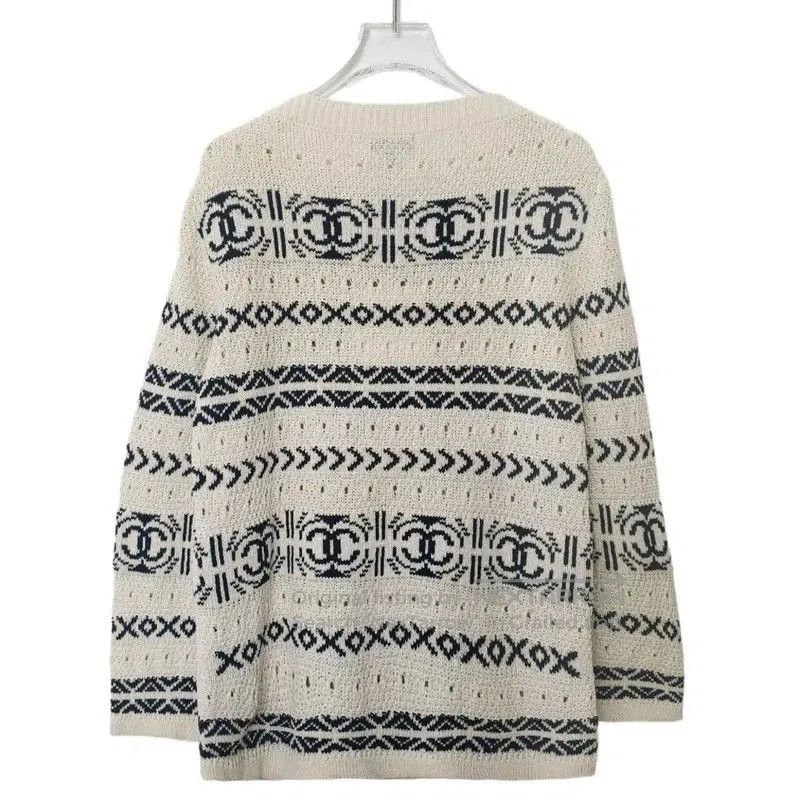 Chanel Chanel White Cotton Blend Pullover Sweater . Size M / US 6-8 / IT 42-44 - 2 Thumbnail