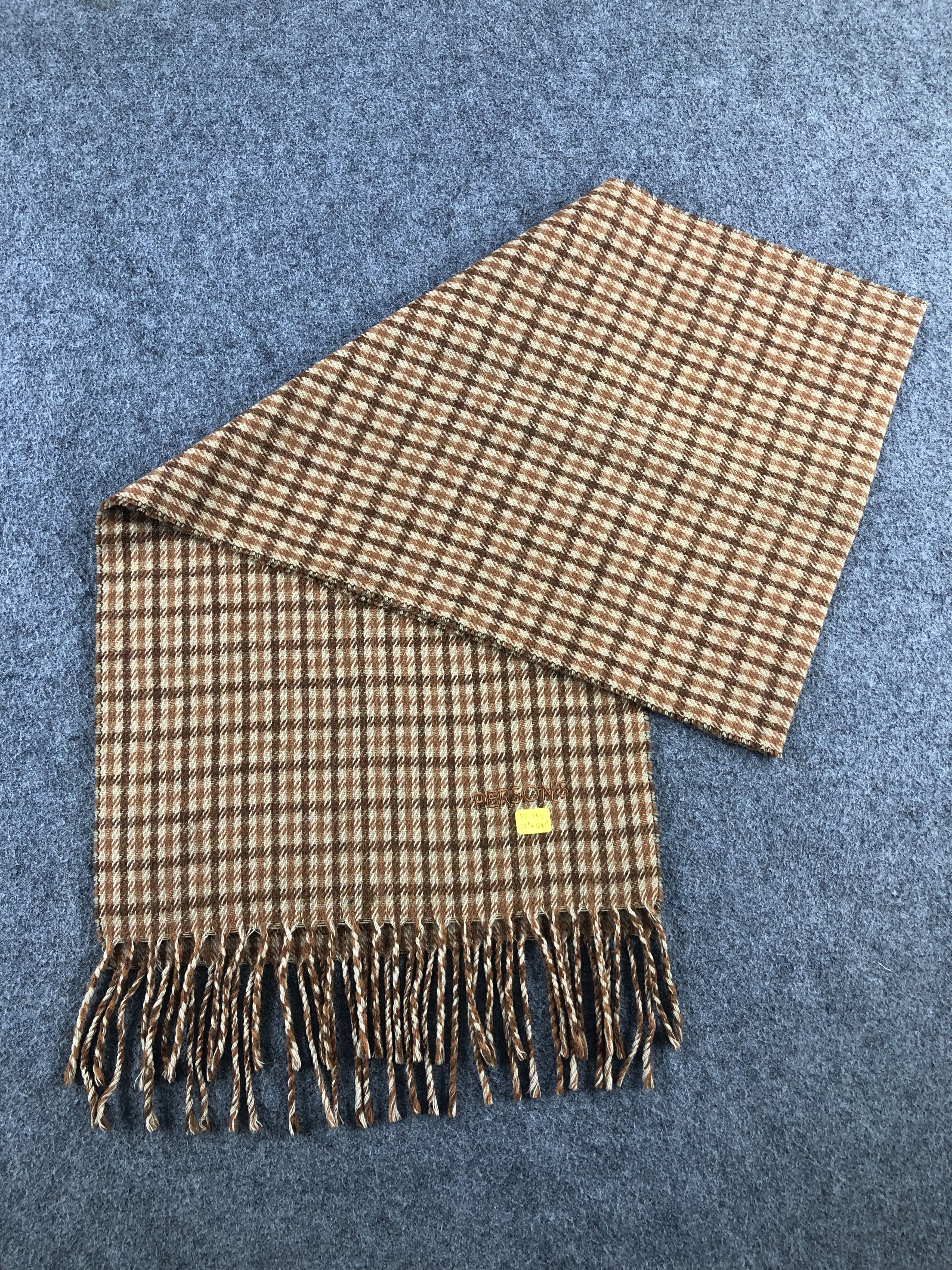 PERSON'S Person's Scarf / Muffler / Neckwear Size ONE SIZE - 5 Thumbnail