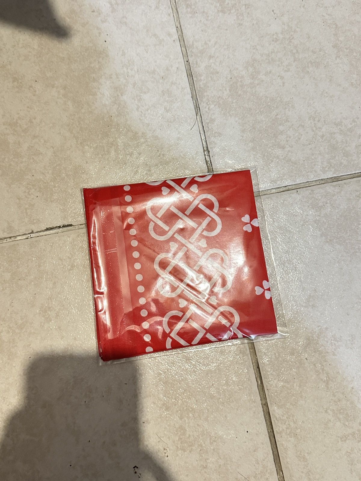Girls Don't Cry Girls Don’t Cry Verdy Red Bandana Scarf, NEW Size ONE SIZE - 3 Thumbnail
