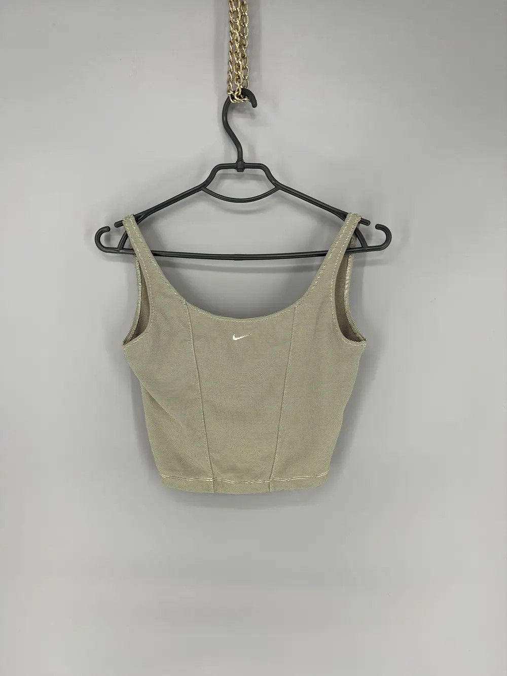 Nike Y2K Nike Vintage Swoosh Logo Crop Top 90s Size M / US 6-8 / IT 42-44 - 1 Thumbnail