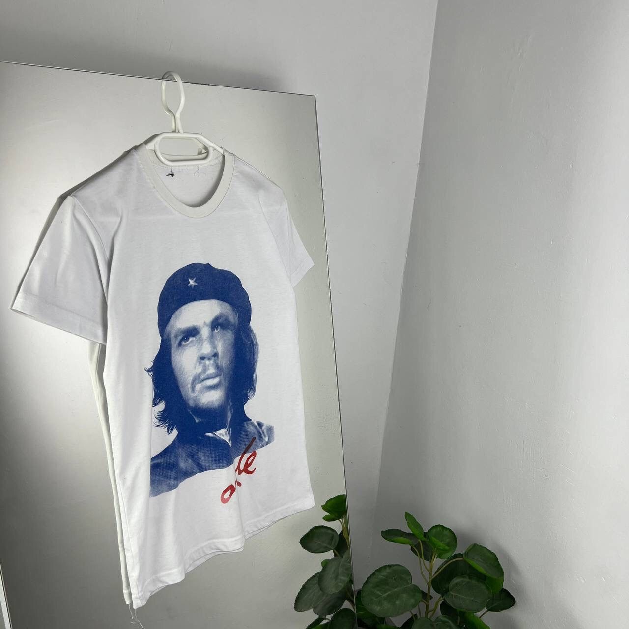 Vintage Vintage Y2k Che Guevara Tee Band Revolution 90s Style Size US S / EU 44-46 / 1 - 1 Thumbnail