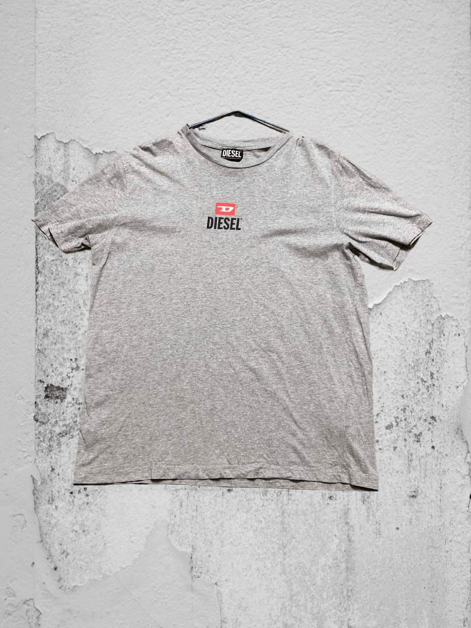 Diesel Y2K gray T-shirt mini logo Diesel Vintage streetwear Size US L / EU 52-54 / 3 - 1 Thumbnail