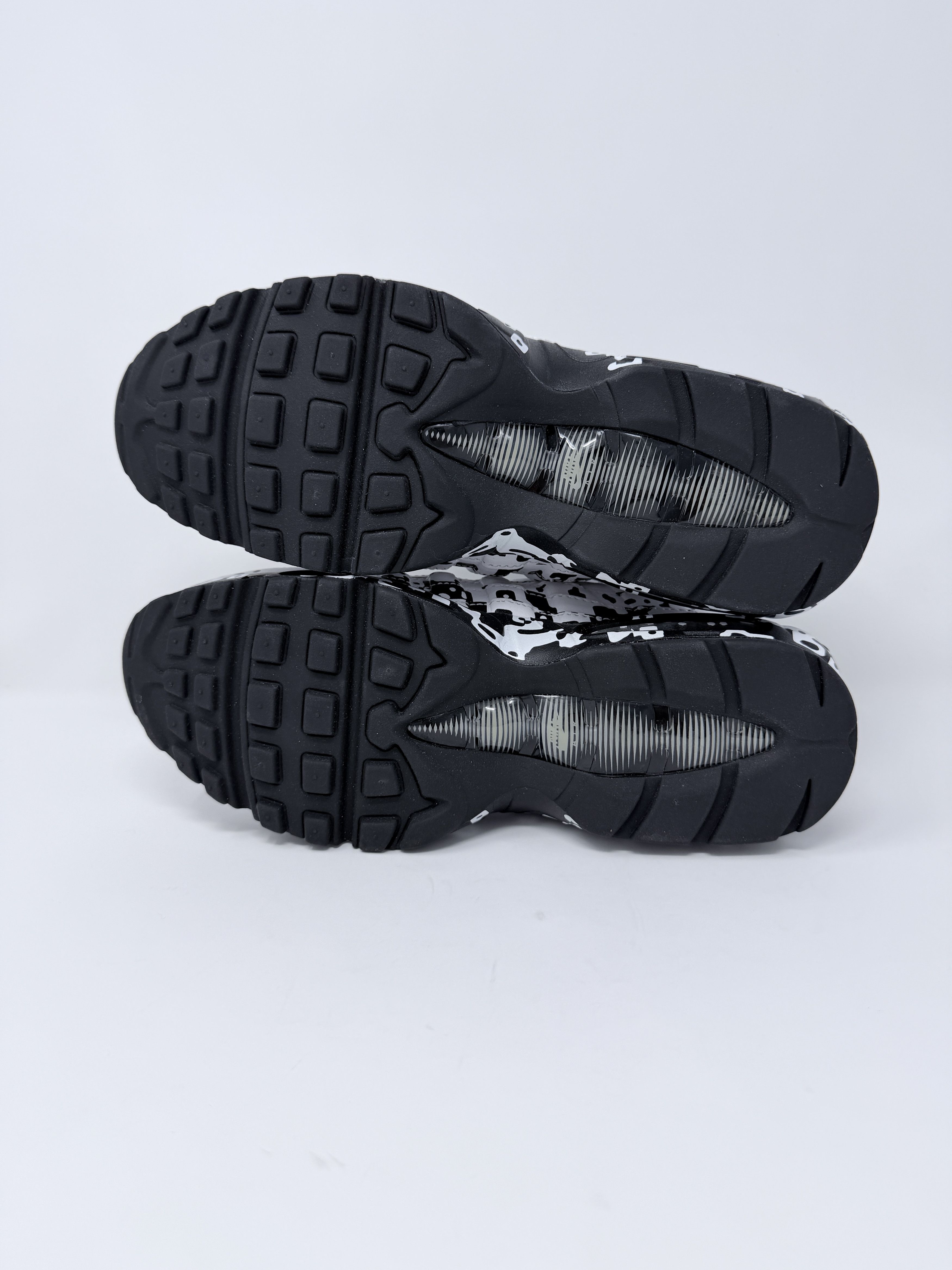 Cav Empt × Nike Cav Empt Air Max 95 White Black Digi Camo Size US 9 / EU 42 - 6 Thumbnail