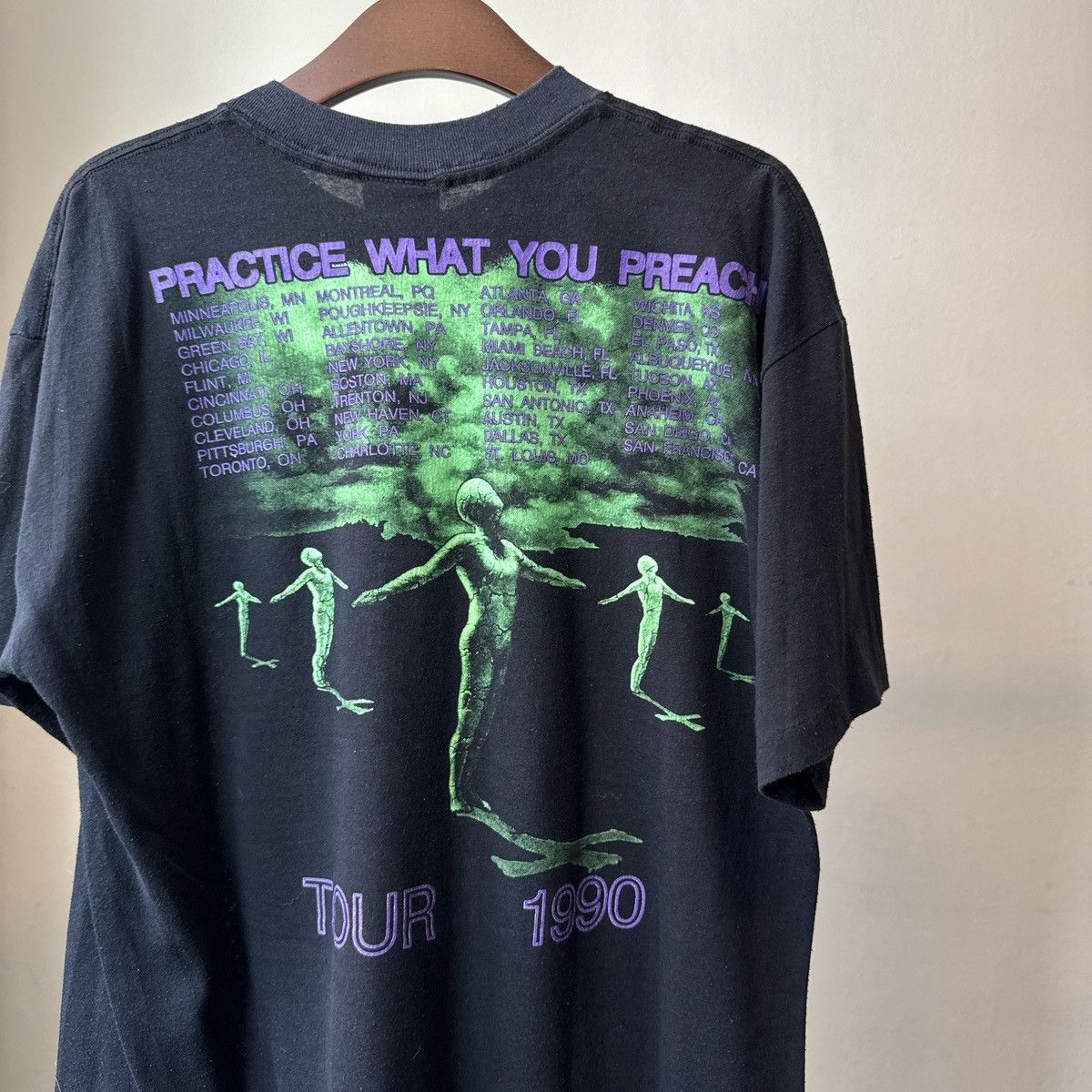 Other Testament 90s Vintage T-shirt Size US L / EU 52-54 / 3 - 2 Thumbnail