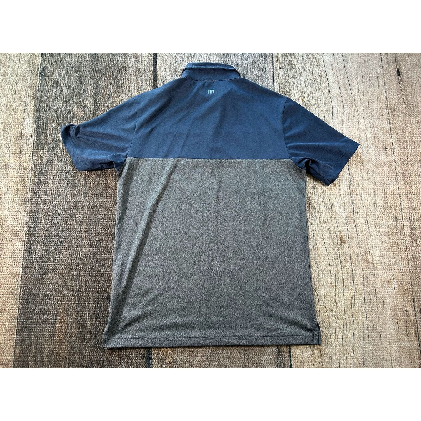 TravisMathew Travis Mathew Blocked Polo Shirt Men Med Blue Gray Polyester Size US M / EU 48-50 / 2 - 5 Thumbnail