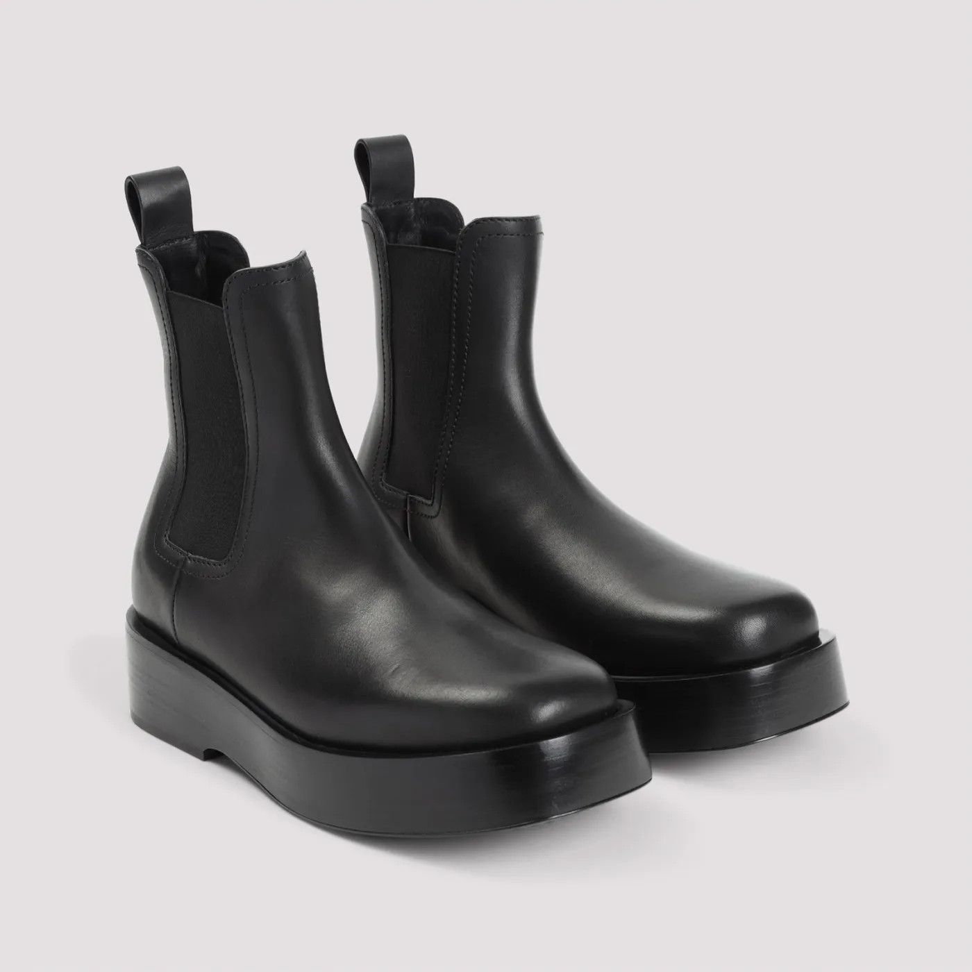 Bottega Veneta o1bcso1str0126 Torino Chelsea Ankle Boots in Black Size US 11 / EU 44 - 3 Thumbnail