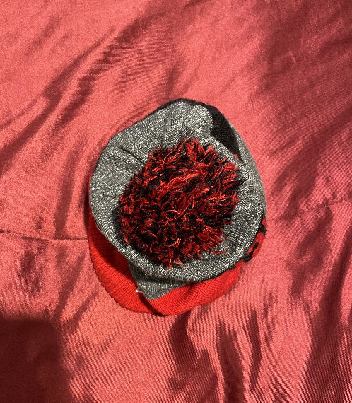 New Era 49ers New Era Pom Beanie NFL Red Size ONE SIZE - 5 Thumbnail