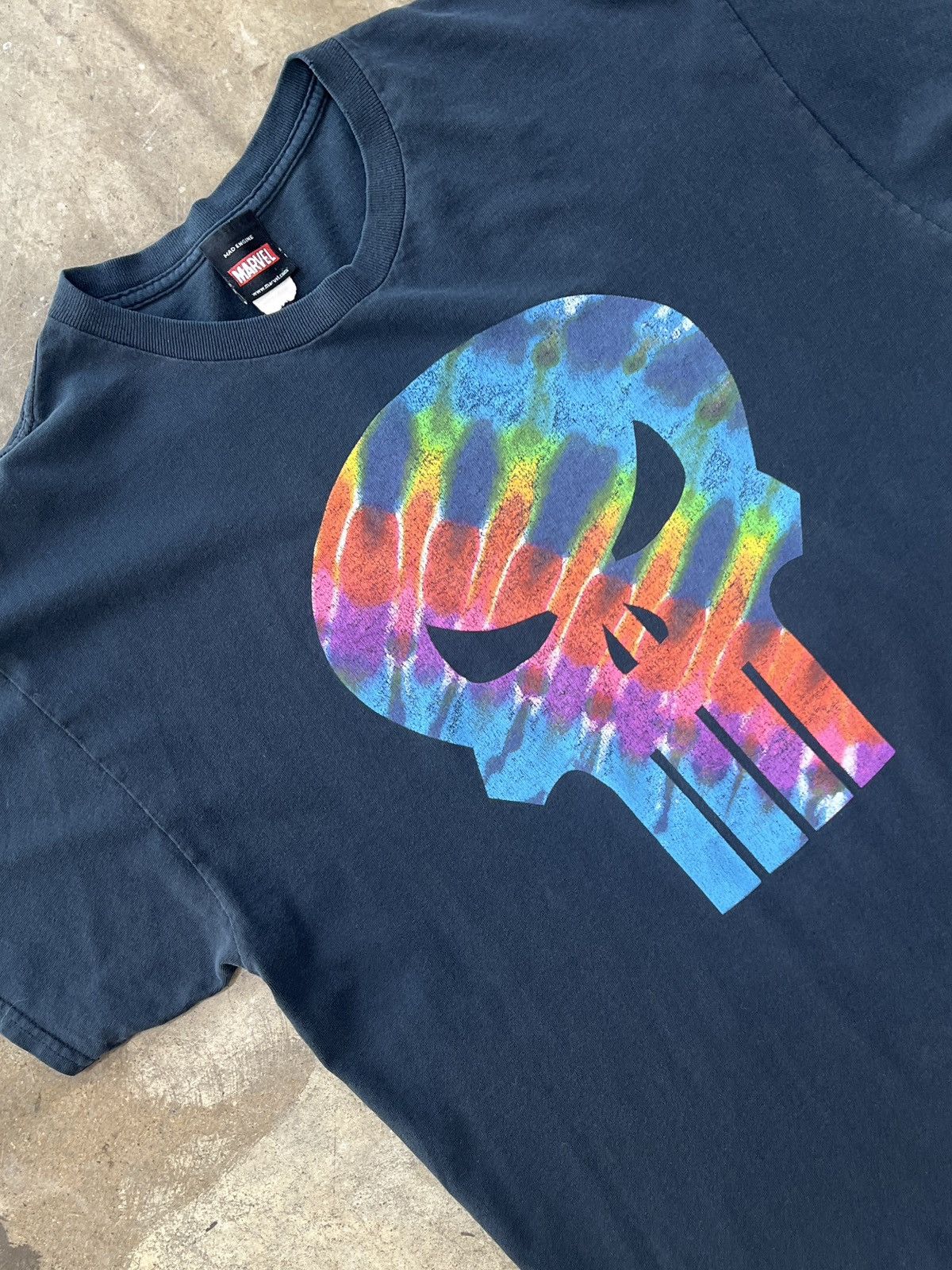 Marvel Comics × Vintage Vintage Marvel Punisher Pride Tie Dye Skull Movie Tee Large Size US L / EU 52-54 / 3 - 1 Thumbnail