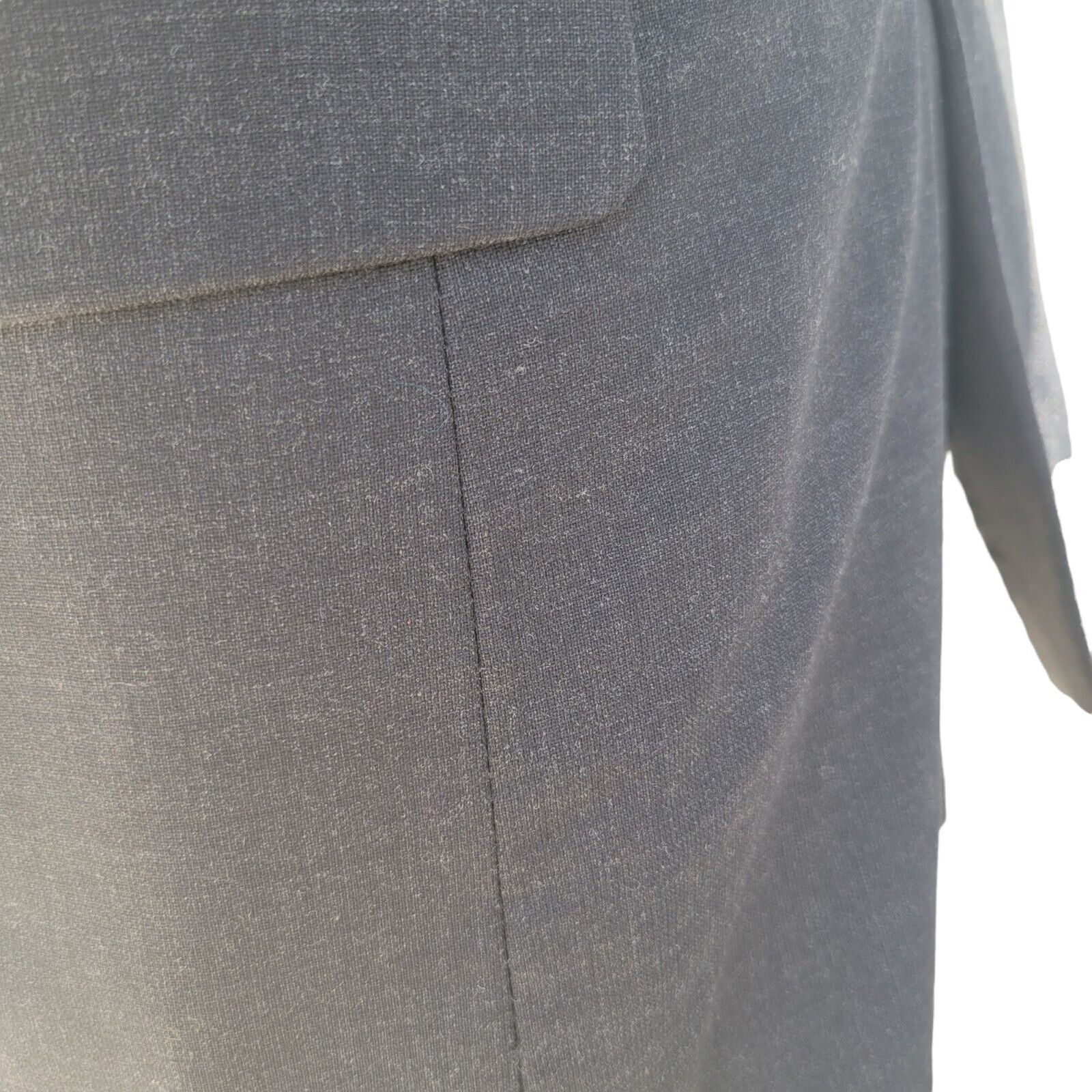 Other Men's 3 Button, side vent wool suit. Size 43R. Size 44R - 4 Thumbnail