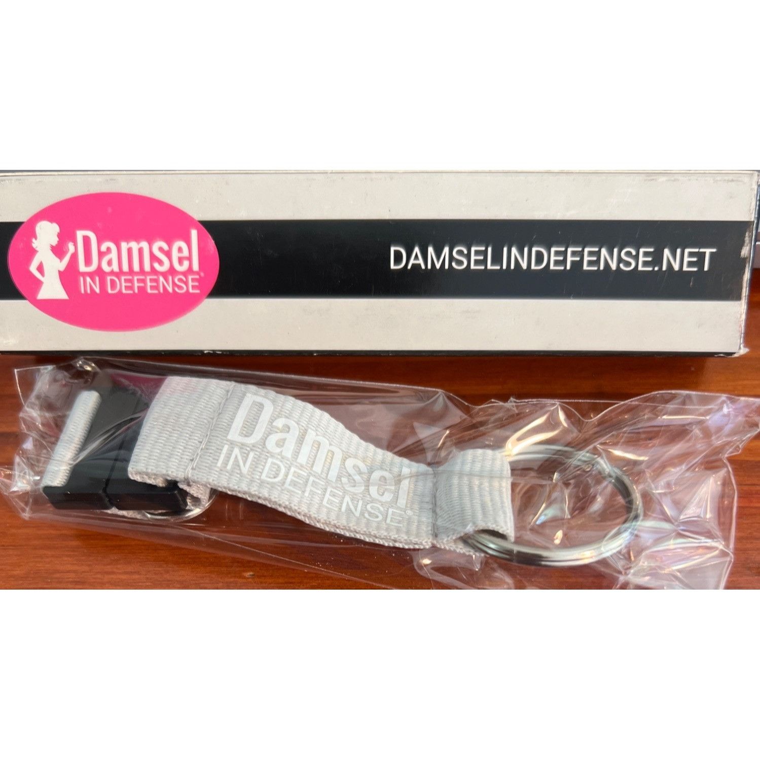 Other Damsel In Defense Breakaway Keychain Gray Metal Clip Persona Size ONE SIZE - 1 Thumbnail