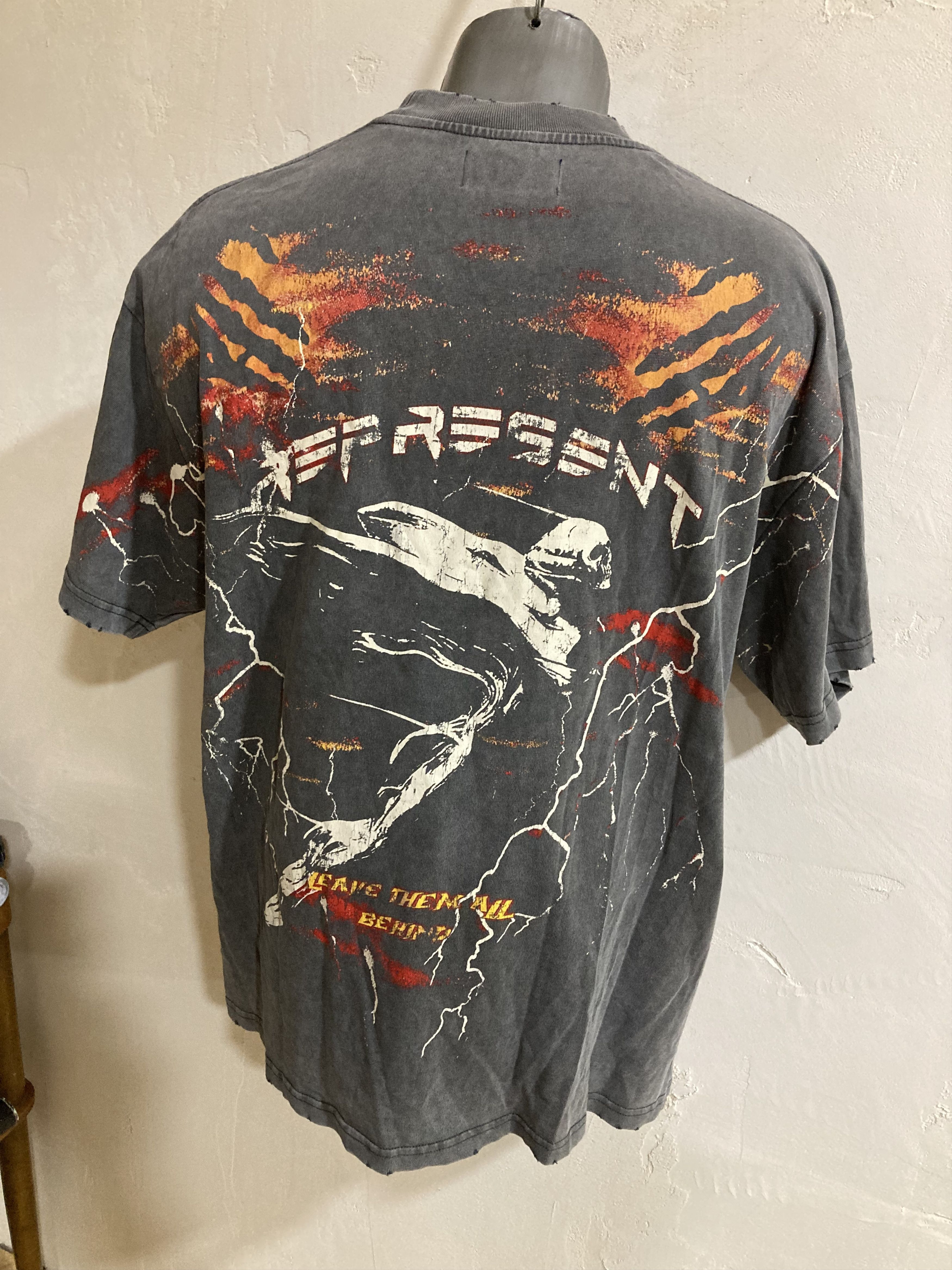 Represent Clo. Represent Leave them all behind print t-shirt Size US L / EU 52-54 / 3 - 2 Thumbnail
