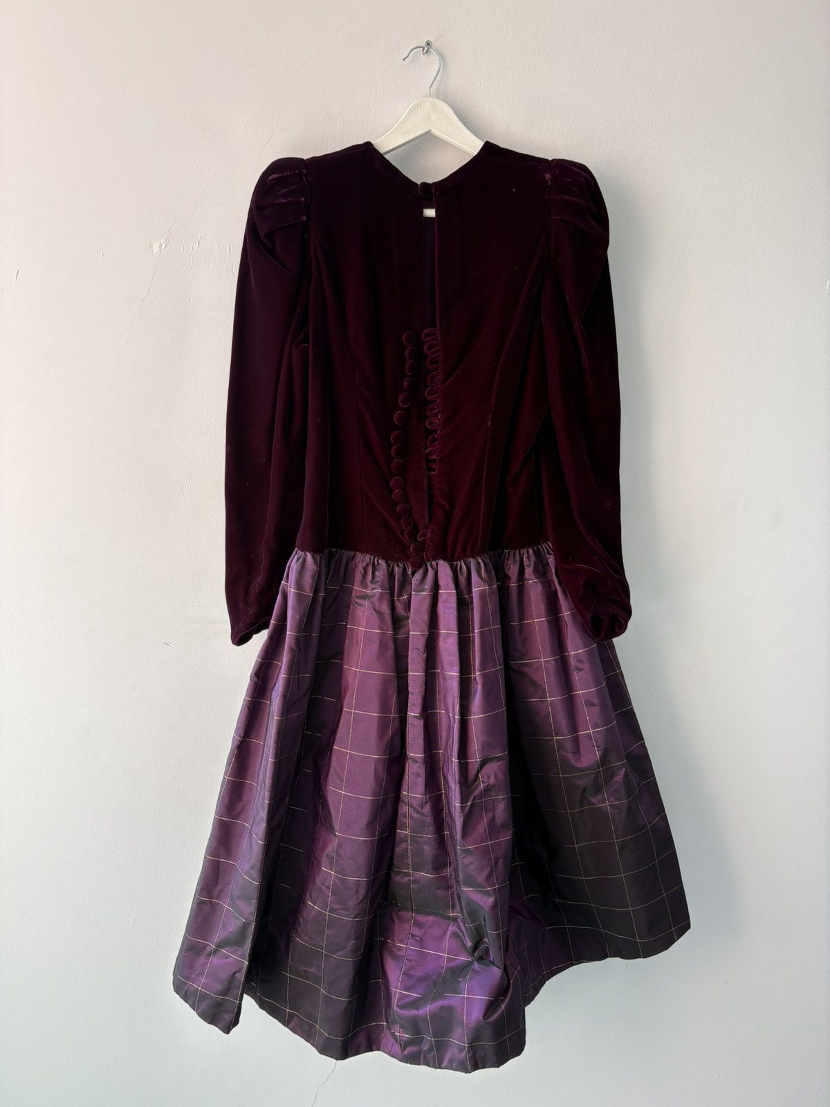 Vintage 80’s dress Size M / US 6-8 / IT 42-44 - 9 Thumbnail