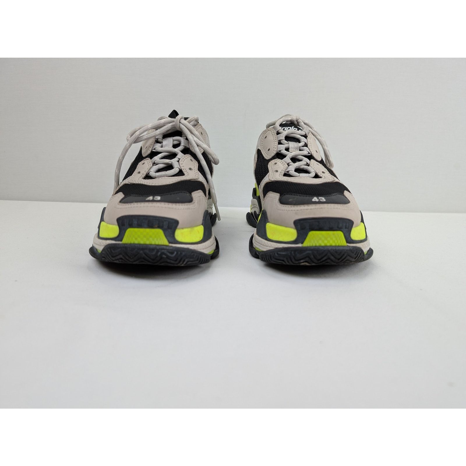 Balenciaga o1rshd1 Runner Sneakers in Grey/Yellow Fluo Size US 10 / EU 43 - 8 Thumbnail