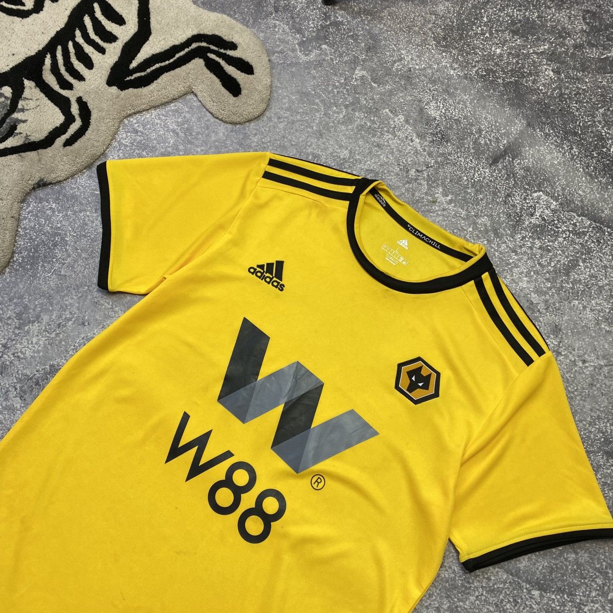Vintage Men’s Adidas Wolverhampton Soccer team 2018 jersey Size US L / EU 52-54 / 3 - 2 Thumbnail