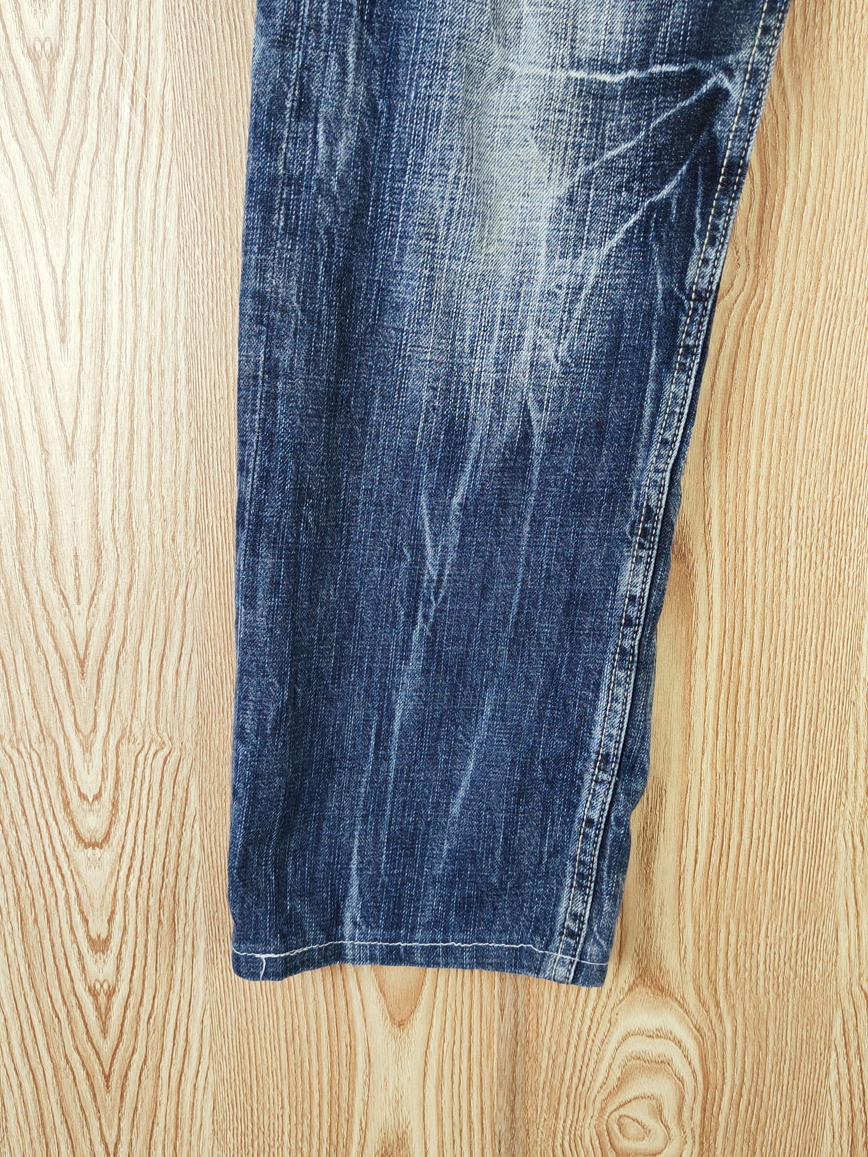 Japanese Brand Villand Dark Blue Distressed Ripped Jeans #W656 Size US 32 / EU 48 - 4 Thumbnail