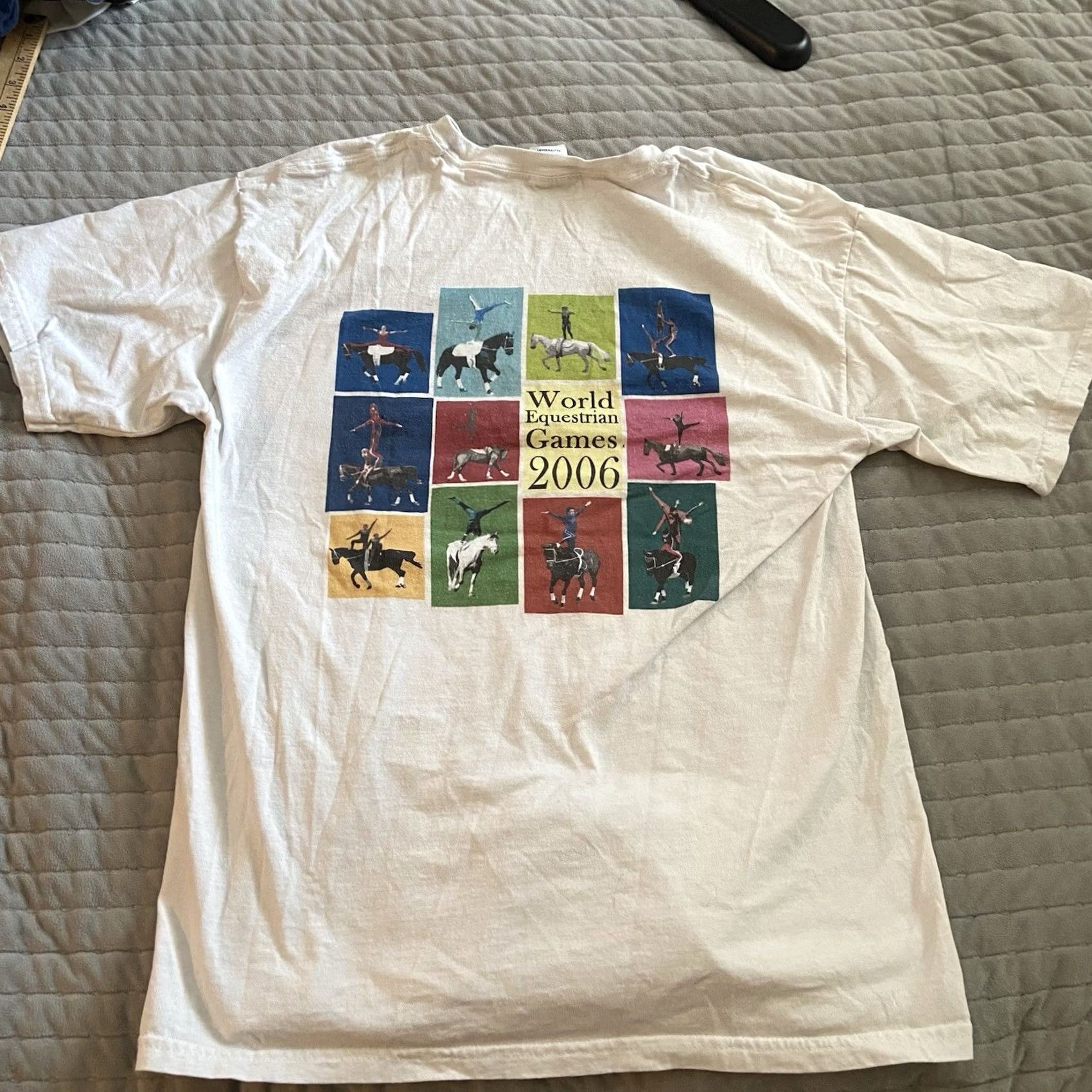 Gildan VINTAGE Gildan Men's L T-Shirt World Equestrian Games 2006 Geometric Horse Shirt Brown Crew Neck Short Sleeve Cotton Graphic Print Size US L / EU 52-54 / 3 - 3 Thumbnail