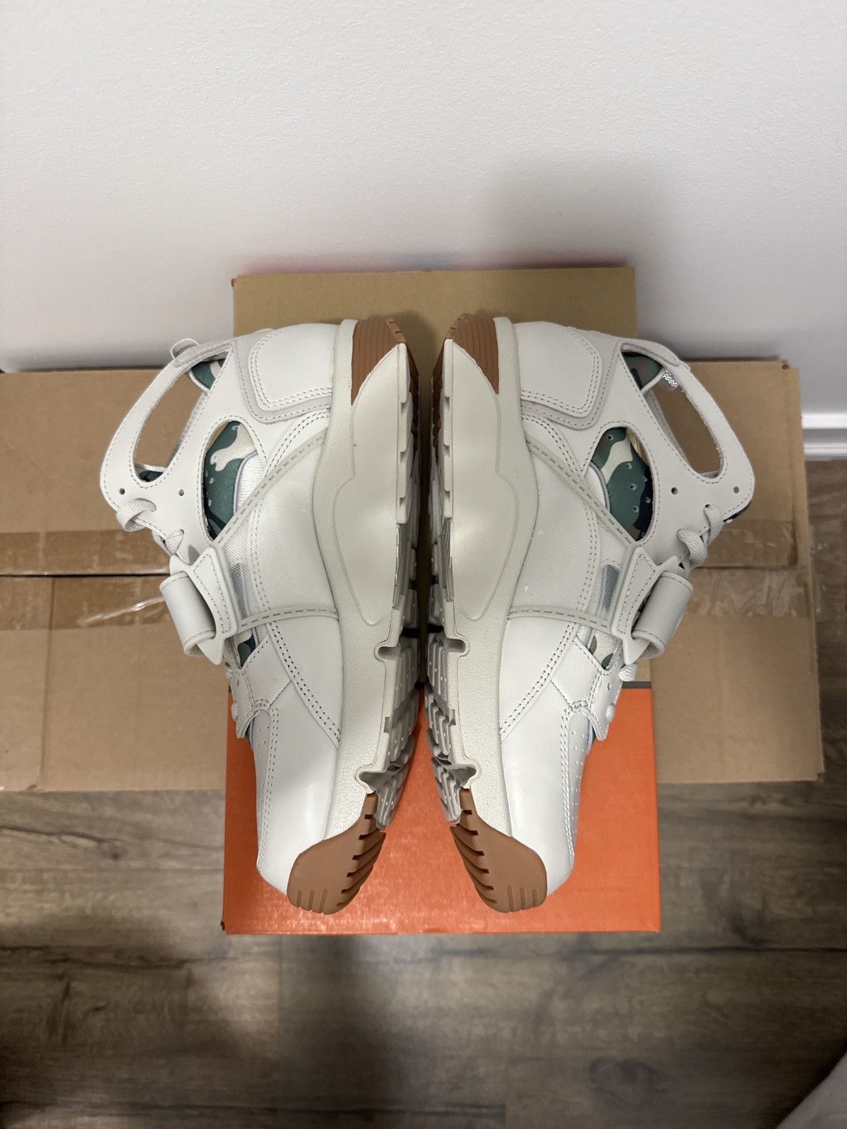 Nike Nike x Corteiz Air Trainer Huarache SP Light Bone Size US 10 / EU 43 - 3 Thumbnail
