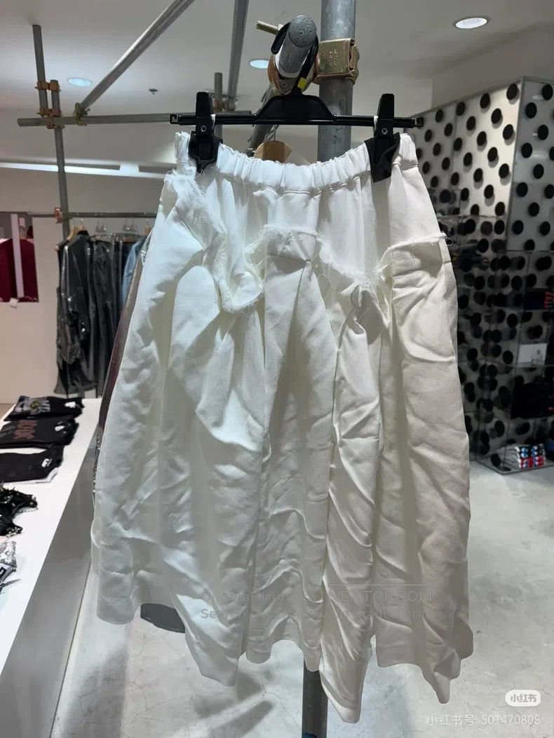 Comme des Garcons Comme Des Garcons size S White Asymmetrical Cut Polyester Size 22" - 8 Thumbnail