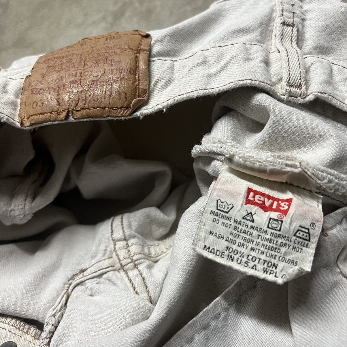 Levi's × Vintage Vintage 90’s Levi’s 501 Straight-Leg 🇺🇸 WHITE Denim Jeans Size US 34 / EU 50 - 8 Thumbnail