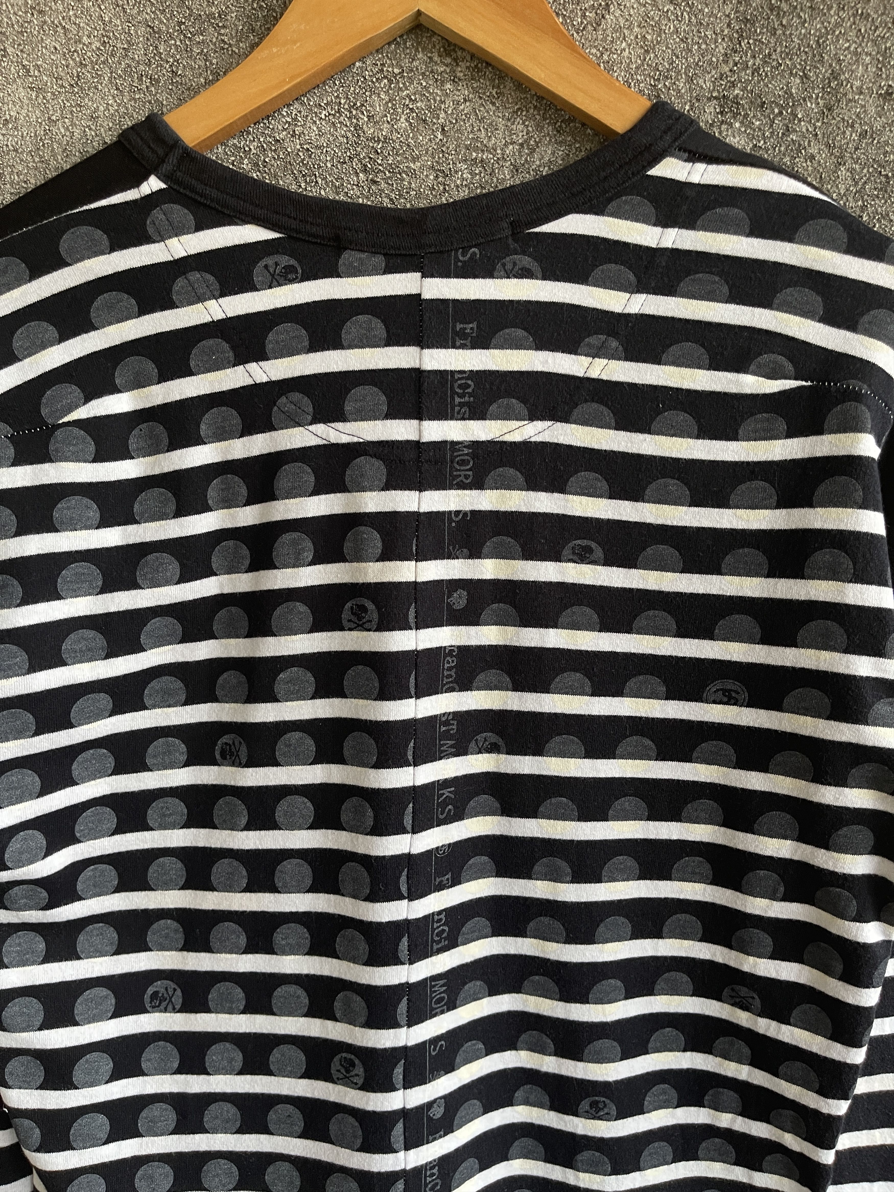 FranCisT MOR.K.S Vintage🔥FRANCIS.T.MOR.K.S🔥Striped V Neck Long Sleeve Tee Size US S / EU 44-46 / 1 - 16 Thumbnail
