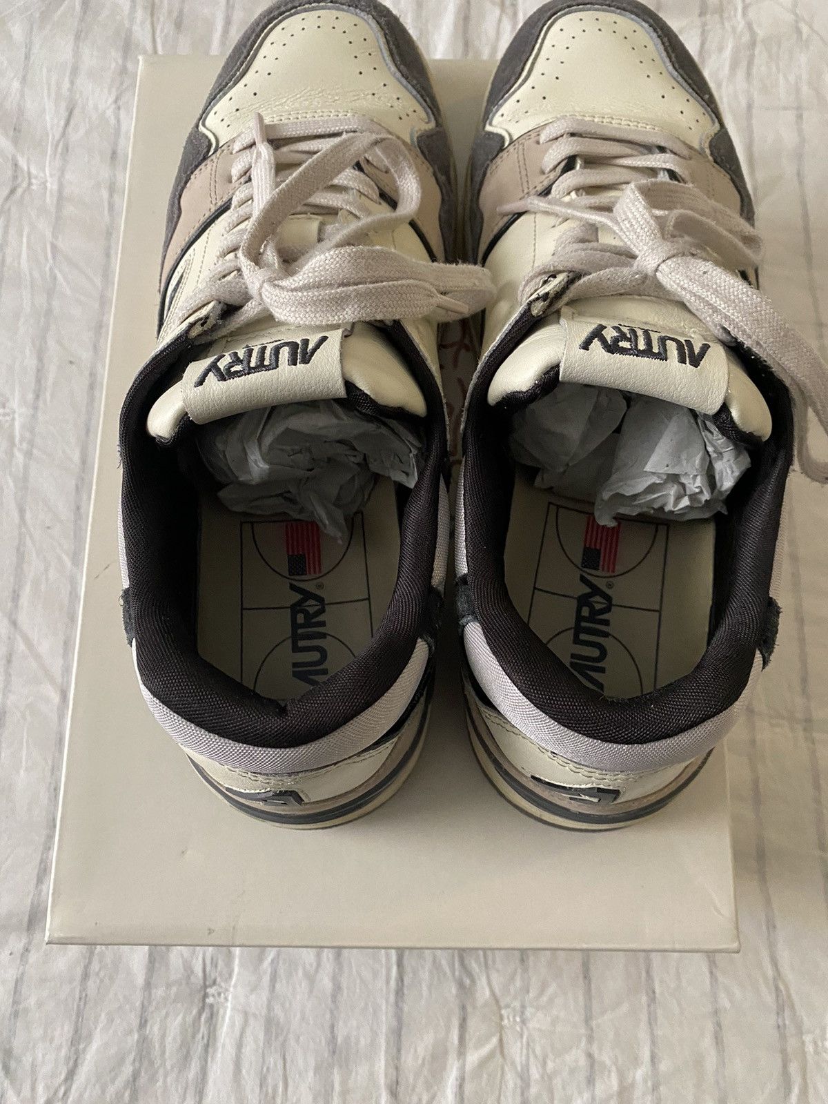 AUTRY Autry CLC Low Grey Sneakers Sz46 Size US 13 / EU 46 - 8 Thumbnail