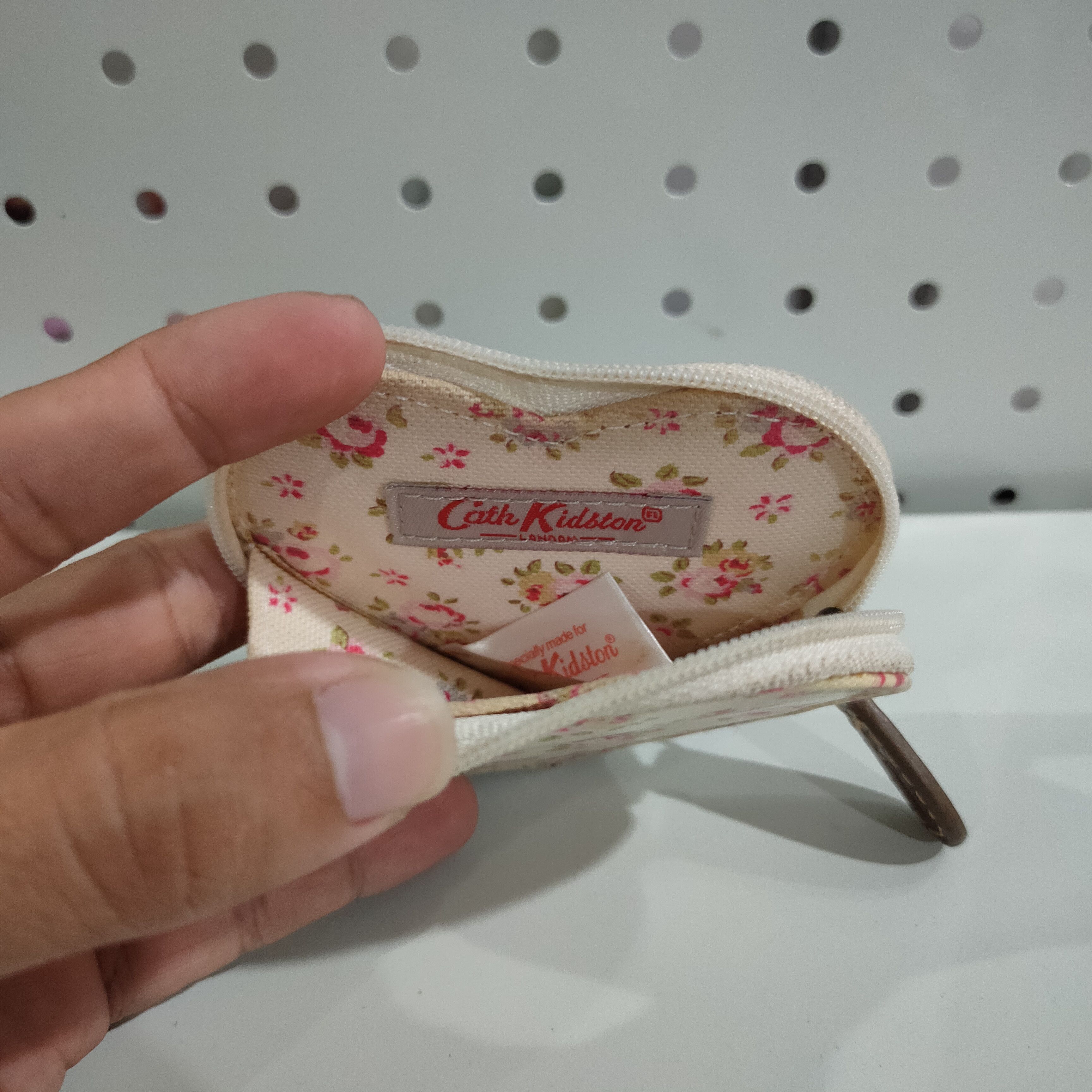 Other 🔥Cath Kidston small heart coin pouch Size ONE SIZE - 5 Thumbnail