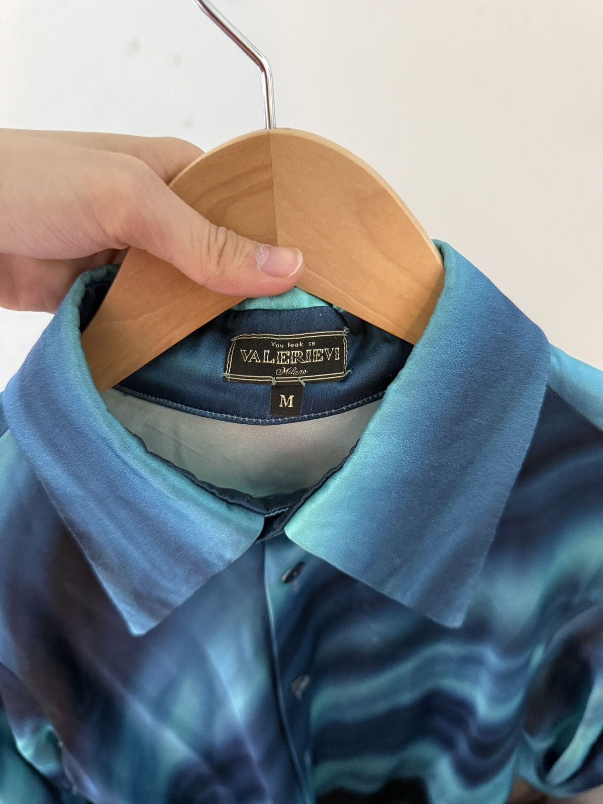 The Unbranded Brand Valerievi Pin up Miami Girl Shirt Button Up Size M Size US M / EU 48-50 / 2 - 6 Thumbnail