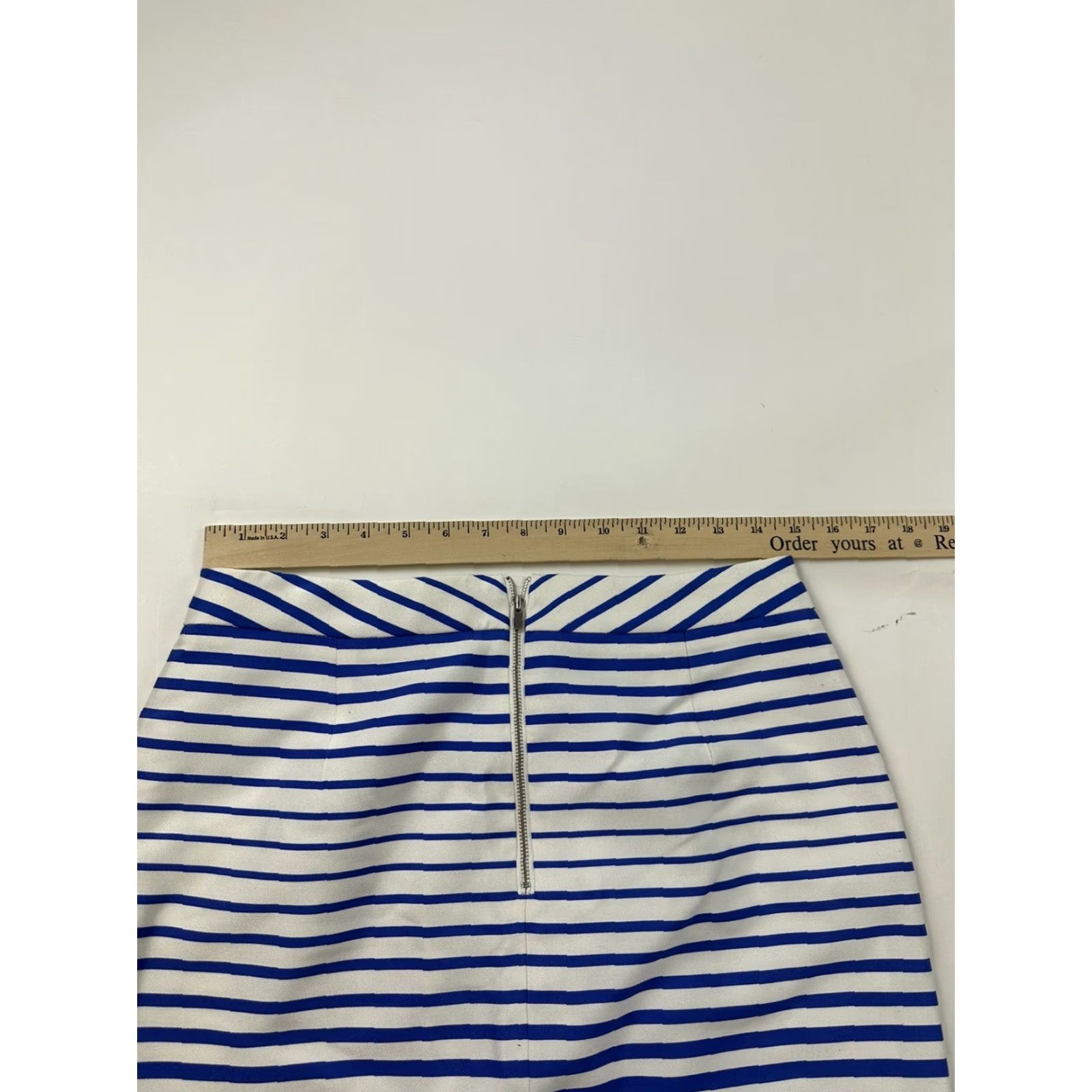 Banana Republic VINTAGE Banana Republic Skirt Women’s 4 Striped Pencil Mini NWT Size 27" / US 4 / IT 40 - 5 Thumbnail