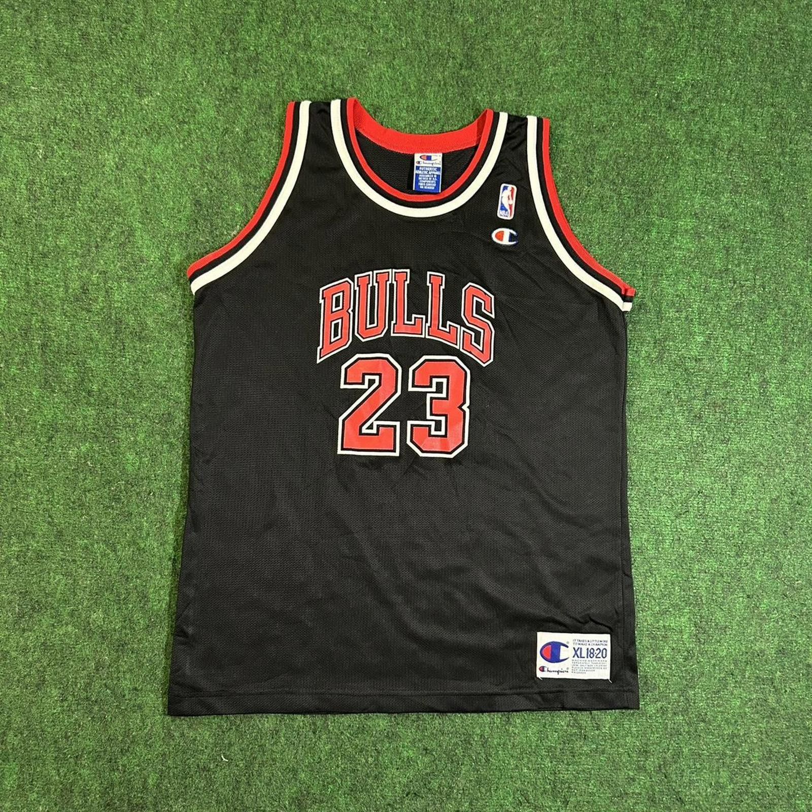 Champion 90's Champion Chicago Bulls Michael Jordan Alternate Jersey Size US XL / EU 56 / 4 - 6 Thumbnail