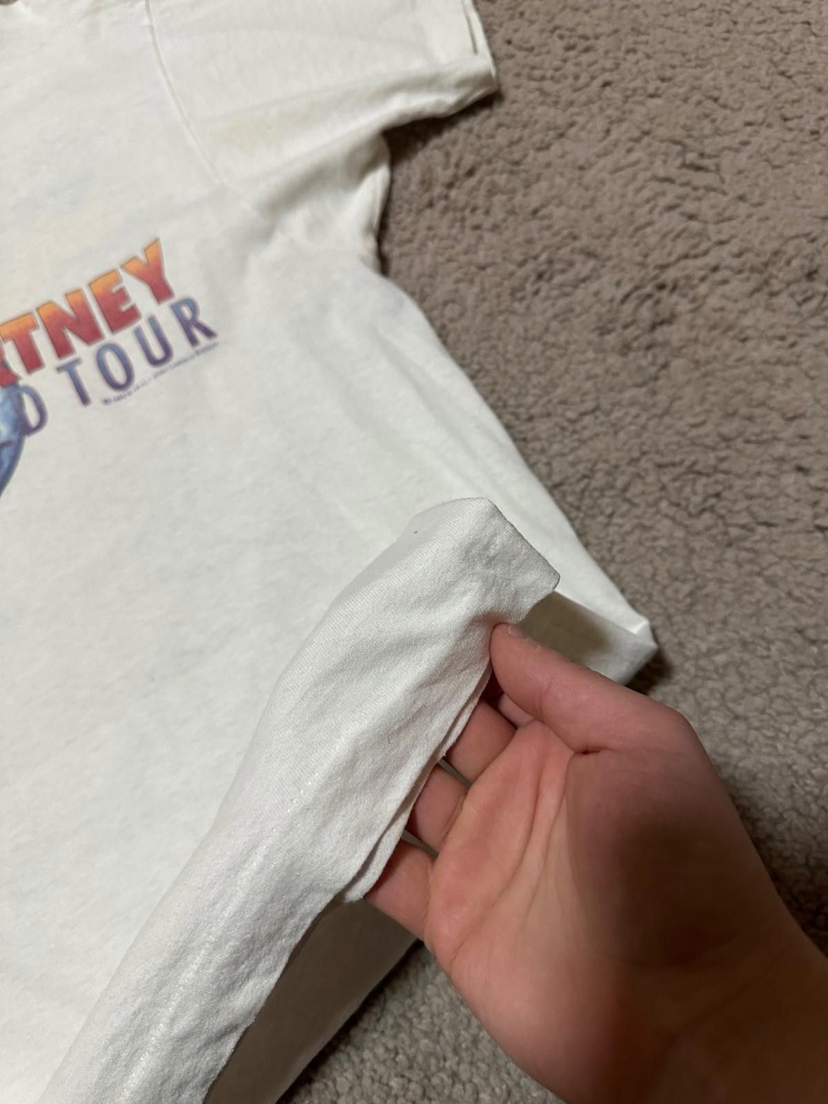 Fruit Of The Loom Vintage PAUL MCCARTNEY New World Tour 1993 Concert T-SHIRT Size US L / EU 52-54 / 3 - 5 Thumbnail
