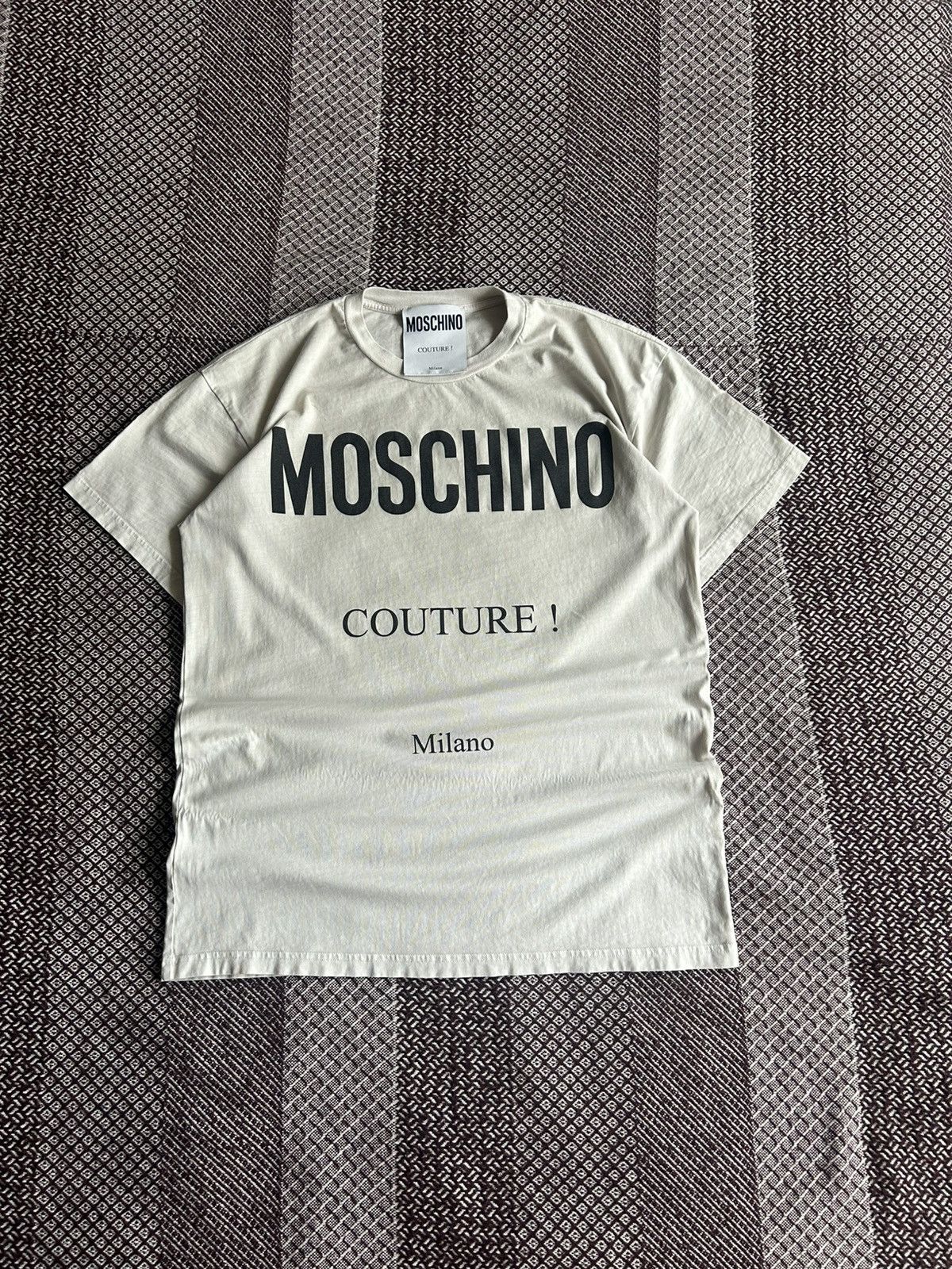 Moschino Moschino Couture Milano T-shirt Luxury Type Unisex Size M Size US M / EU 48-50 / 2 - 1 Thumbnail
