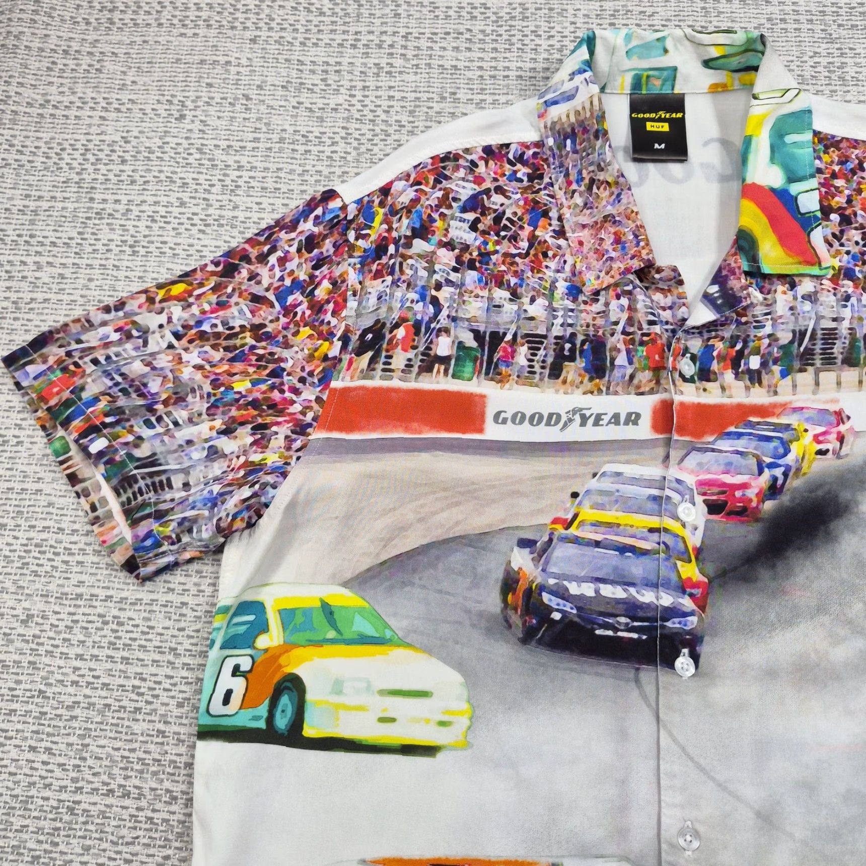 & Other Stories HUF Goodyear Button Up Shirt Mens Medium Multicolor Race Car Short Sleeve Casual Shirt Size US M / EU 48-50 / 2 - 3 Thumbnail