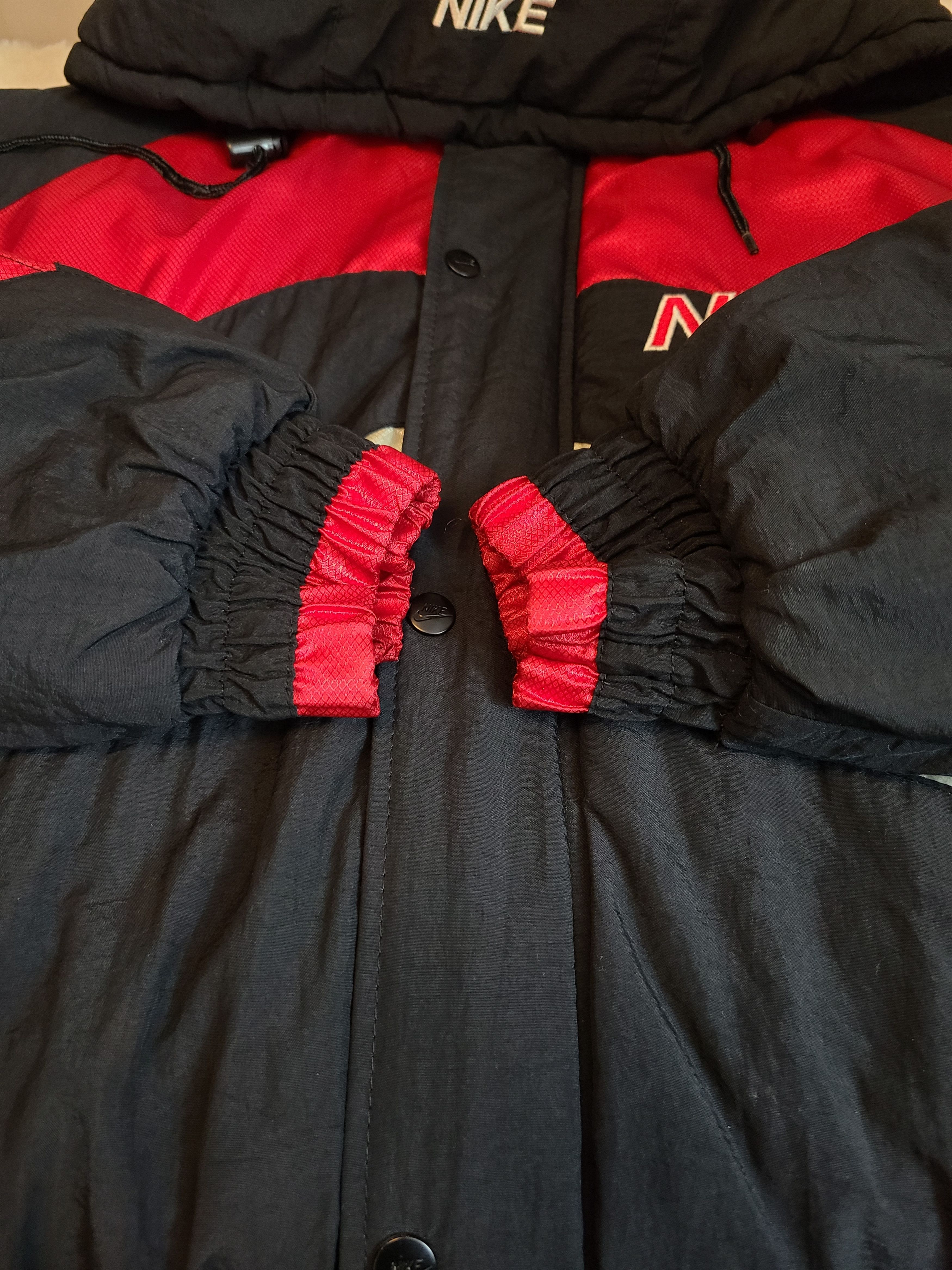 Nike RARE Vintage Nike Sportswear Jacket 90s Size US L / EU 52-54 / 3 - 7 Thumbnail
