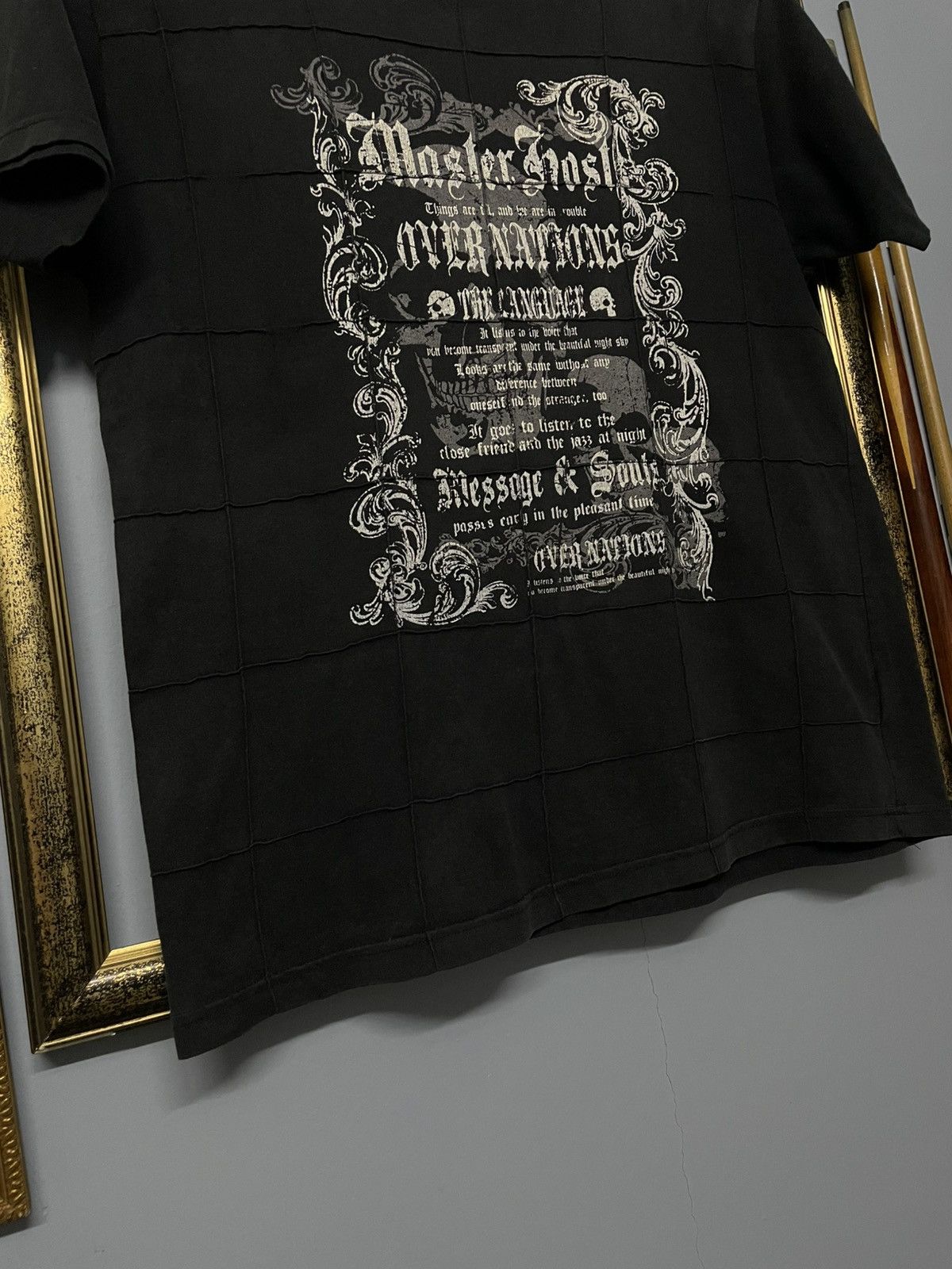 Japanese Brand Vintage JPN Designer Element Master Host Skunn Sunfaded Tee Size US L / EU 52-54 / 3 - 4 Thumbnail