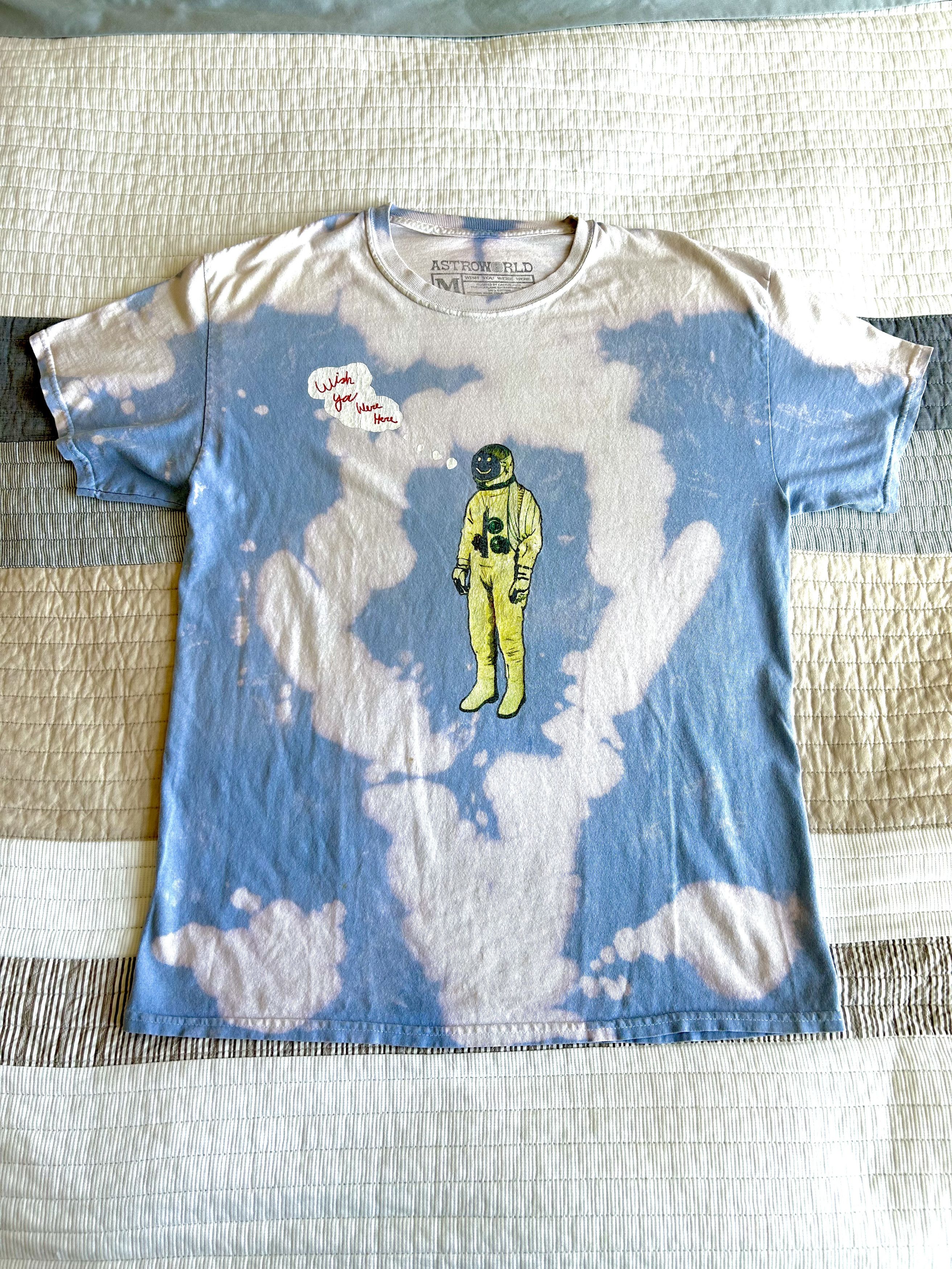 Travis Scott Travis Scott Astroworld Tour Astronaut Tie-Dye Tee Size US M / EU 48-50 / 2 - 1 Thumbnail