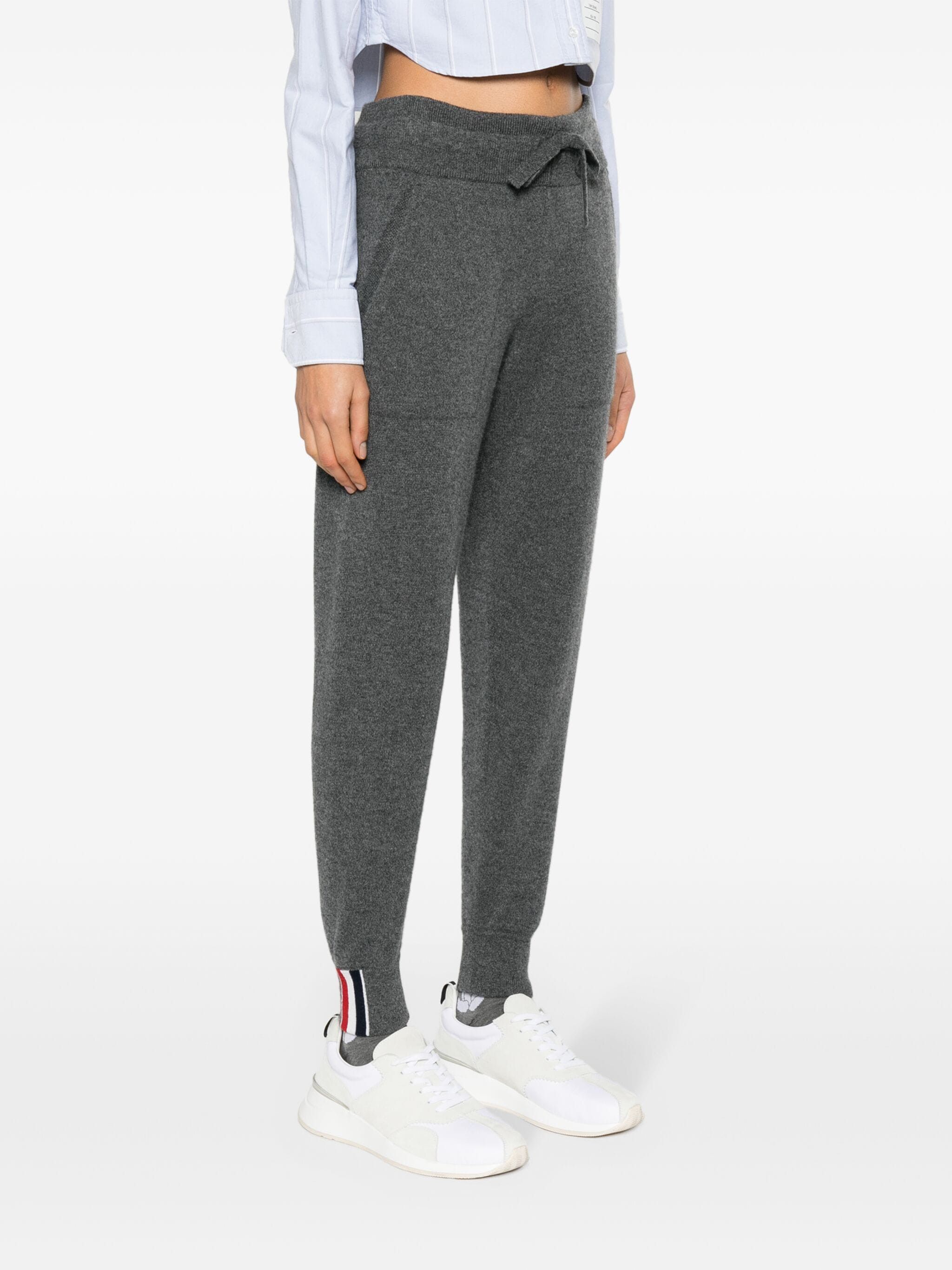 Thom Browne o1s22i1n0924 Cashmere Joggers in Dark Grey Size 27" / US 4 / IT 40 - 3 Thumbnail