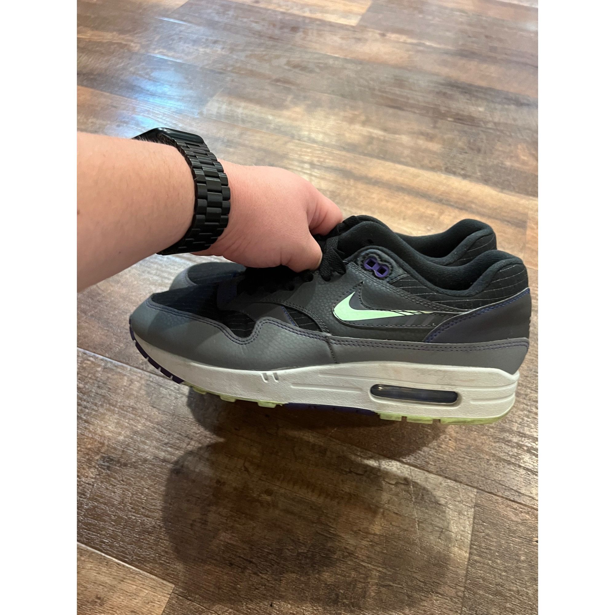 Nike Nike Air Max 1 SE Future Swoosh Pack Black Gray Run CT1624-0 Size US 9 / EU 42 - 9 Thumbnail