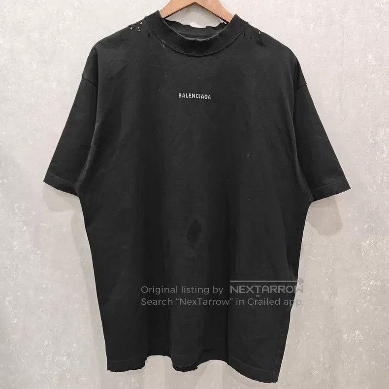 Balenciaga Balenciaga Front and Back Letter Rhinestone Washed Short S Size US S / EU 44-46 / 1 - 1 Thumbnail