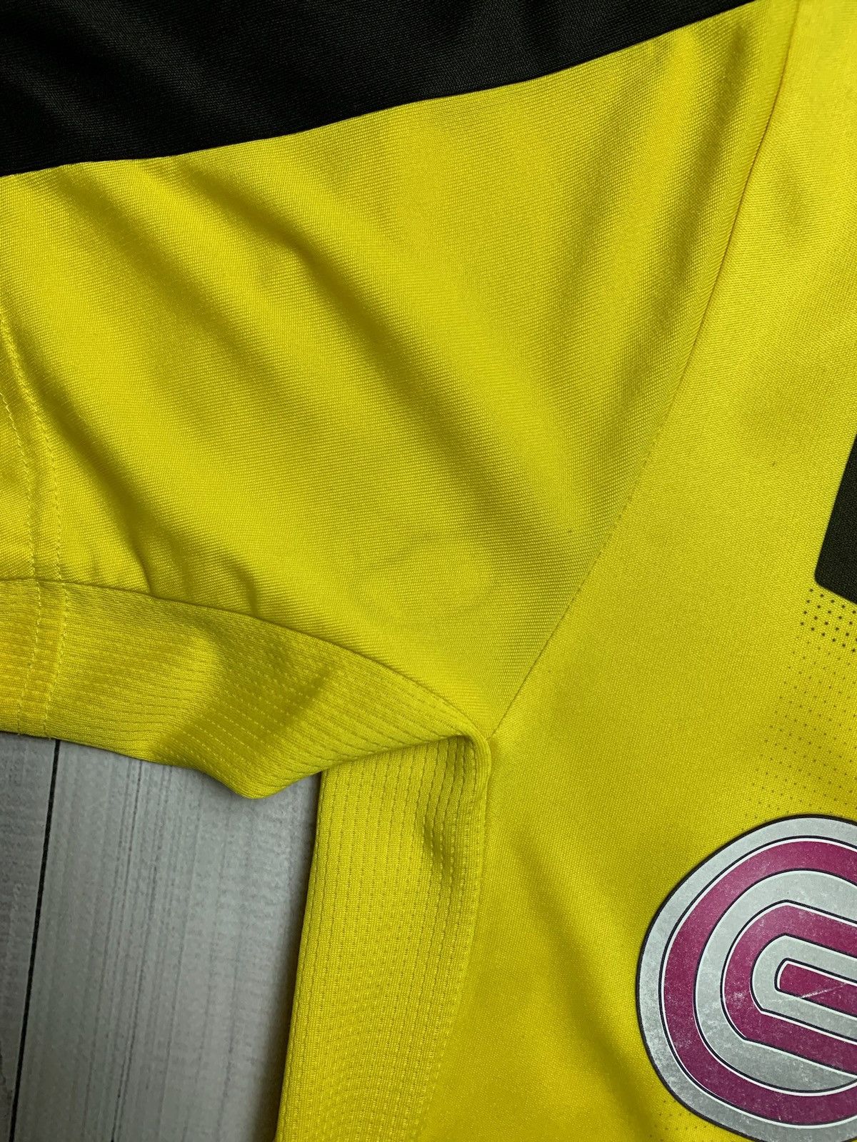 Vintage Vintage borussia Dortmund soccer jersey size M logo Size US M / EU 48-50 / 2 - 3 Thumbnail