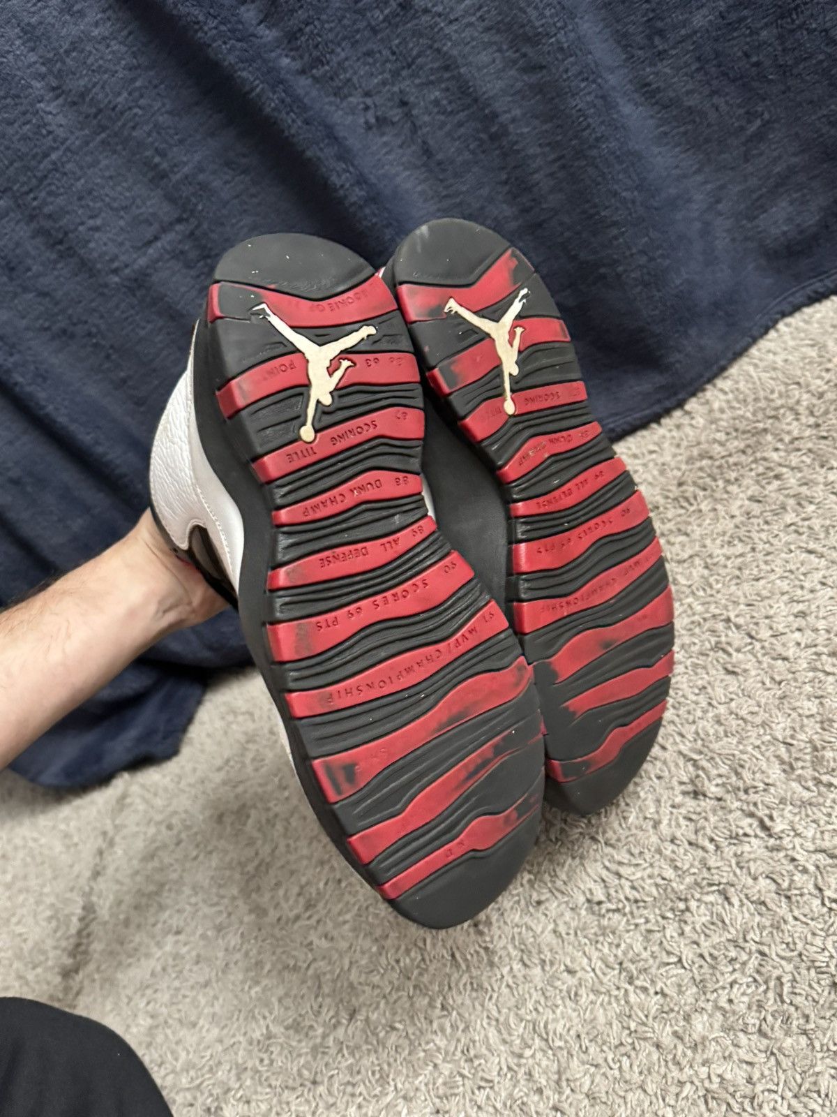 Jordan Brand × Nike Nike Air Jordan Chicago 10s Size US 11.5 / EU 44-45 - 4 Thumbnail