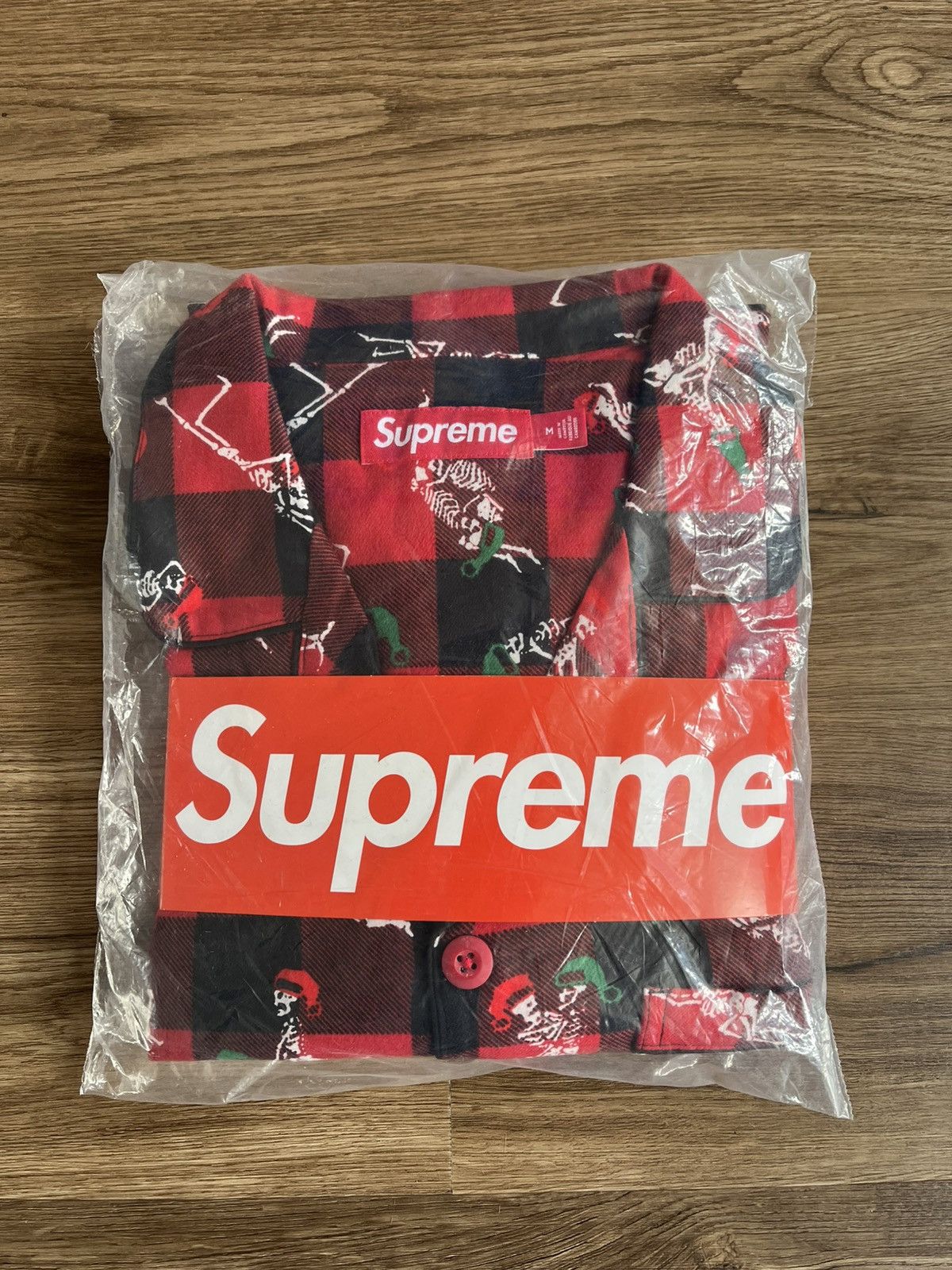 Supreme Supreme 15” Holiday Tree | Grailed
